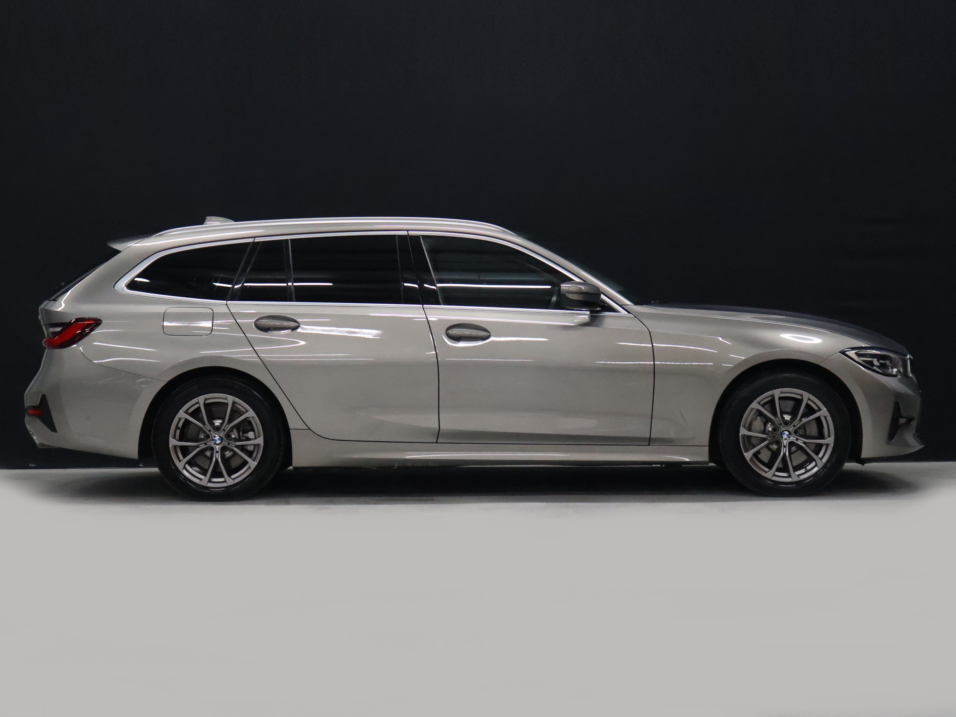 Foto van BMW 330e