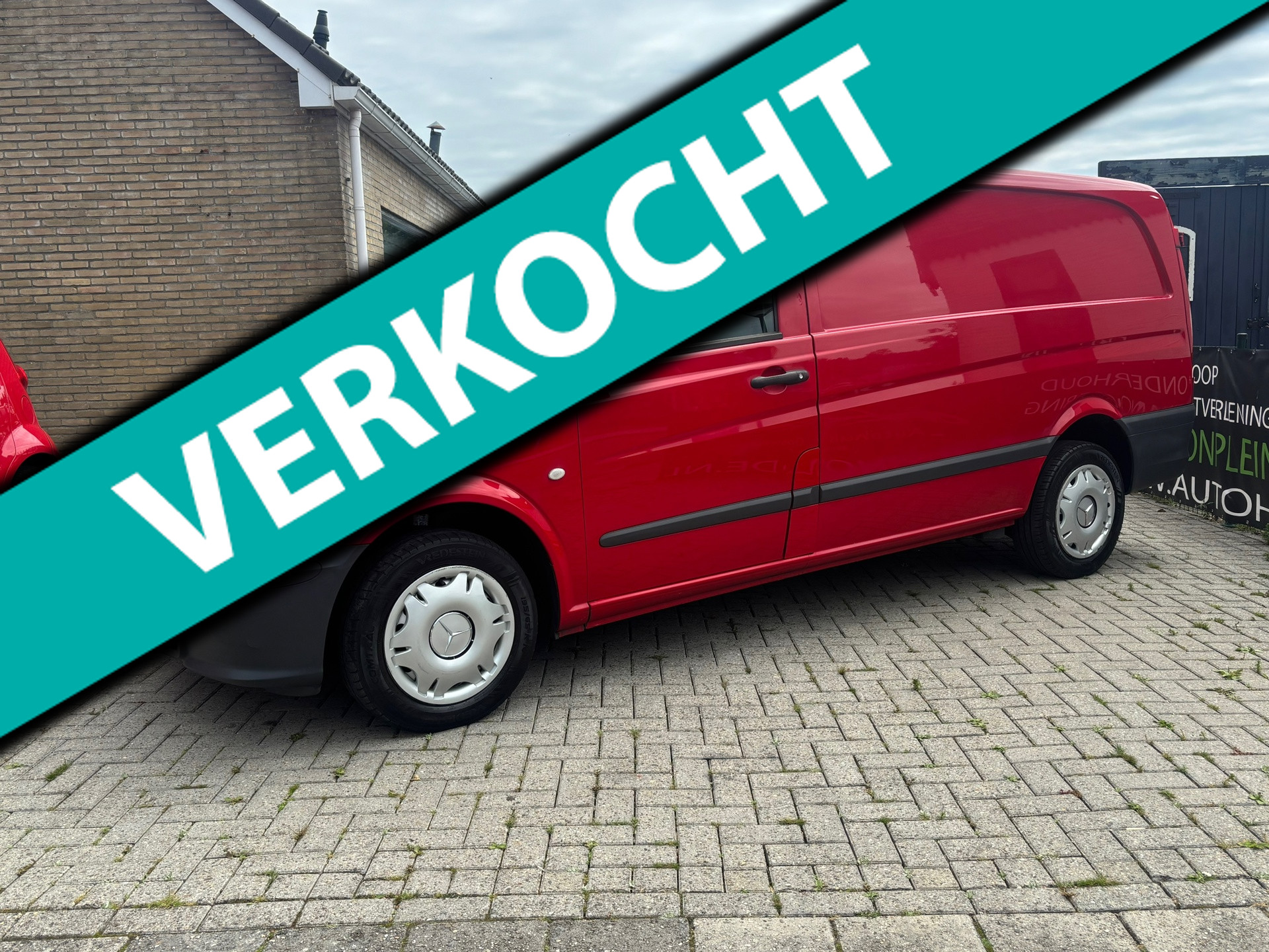 Mercedes-Benz Vito 110 CDI 320 Functional Lang | 6BAK | AIRCO | NIEUWE APK | TREKHAAK ! | XENON 2014 - voorkant
