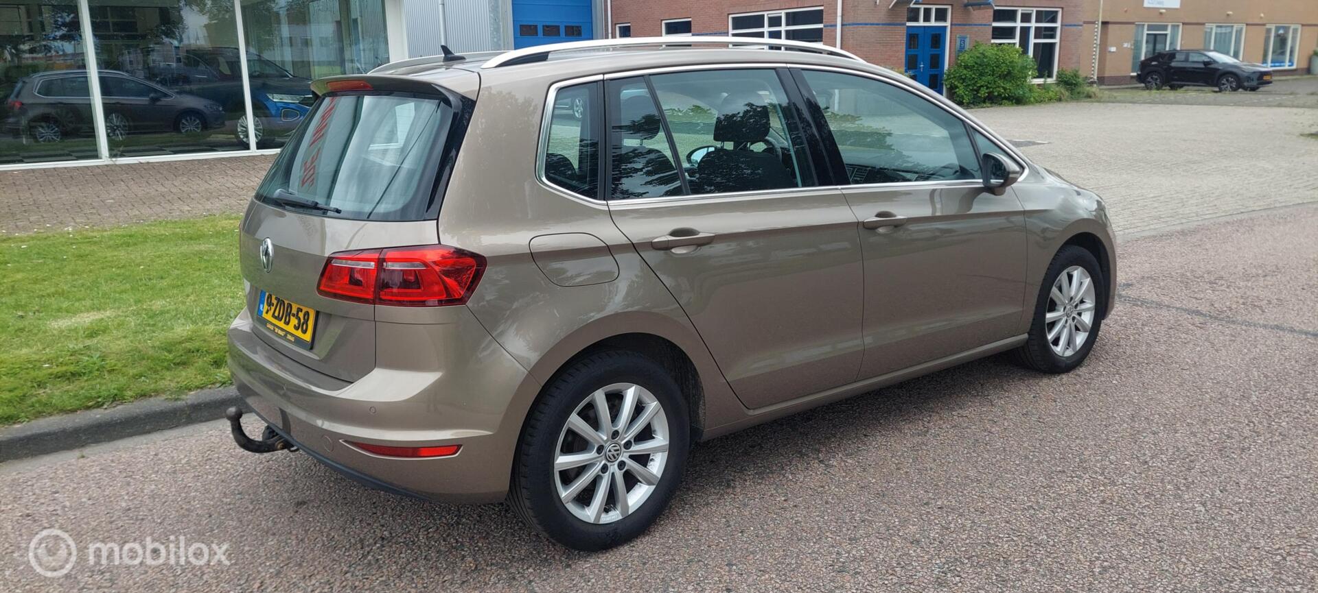 Foto van Volkswagen Golf Sportsvan