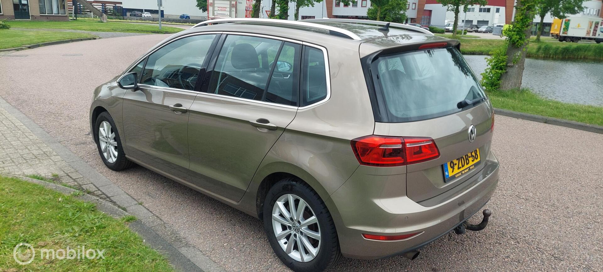 Foto van Volkswagen Golf Sportsvan