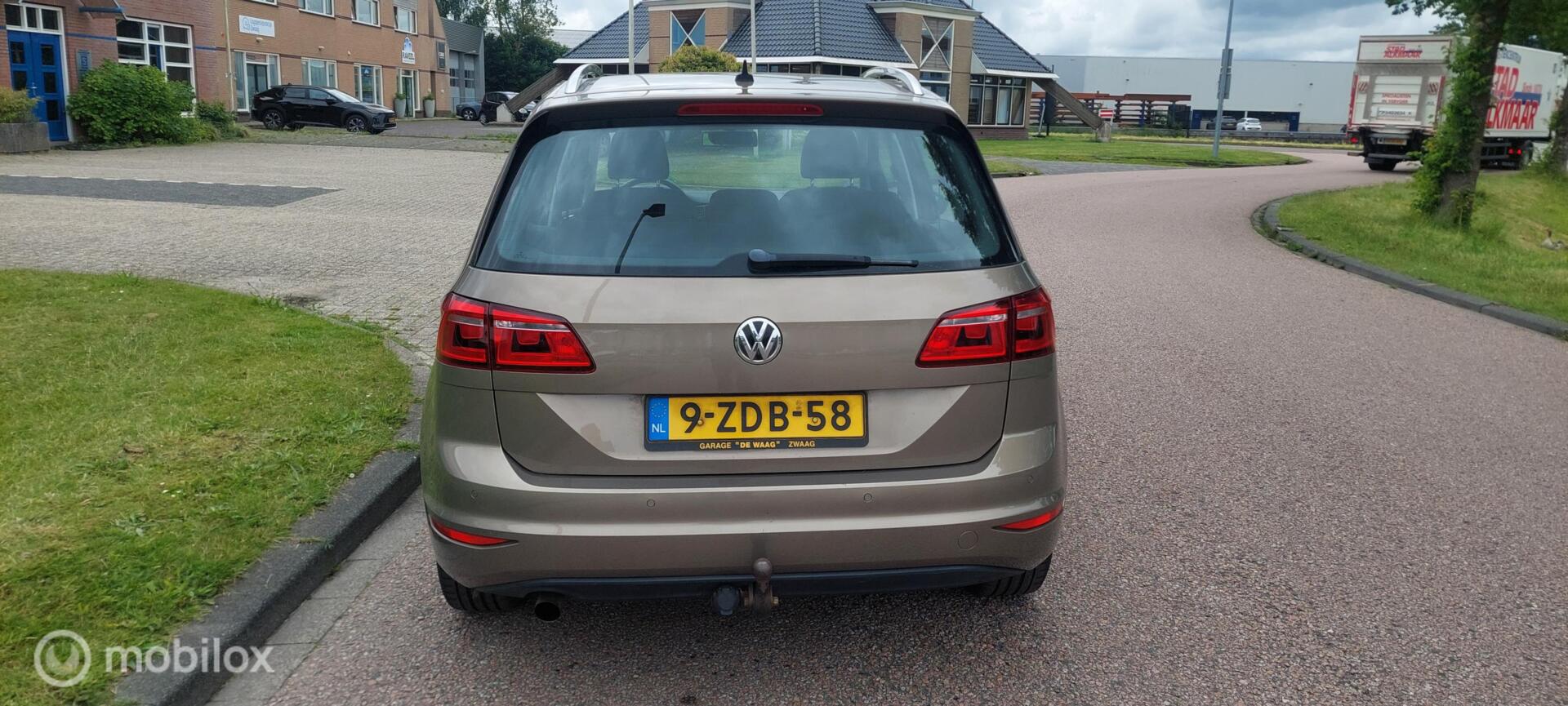 Foto van Volkswagen Golf Sportsvan
