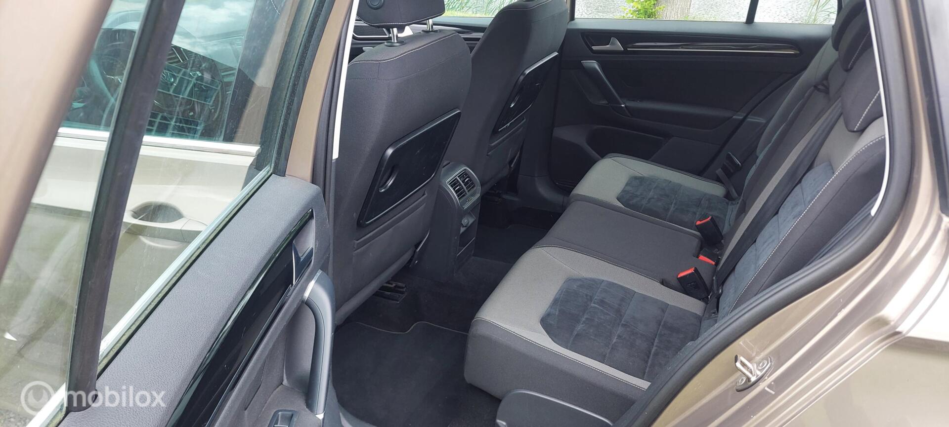 Foto van Volkswagen Golf Sportsvan