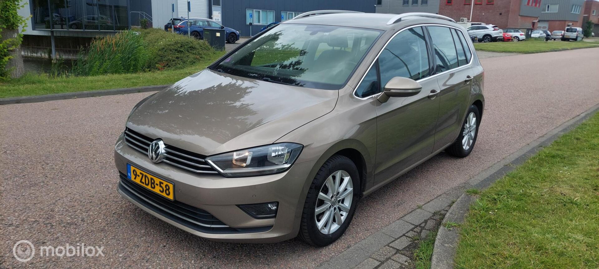 Foto van Volkswagen Golf Sportsvan