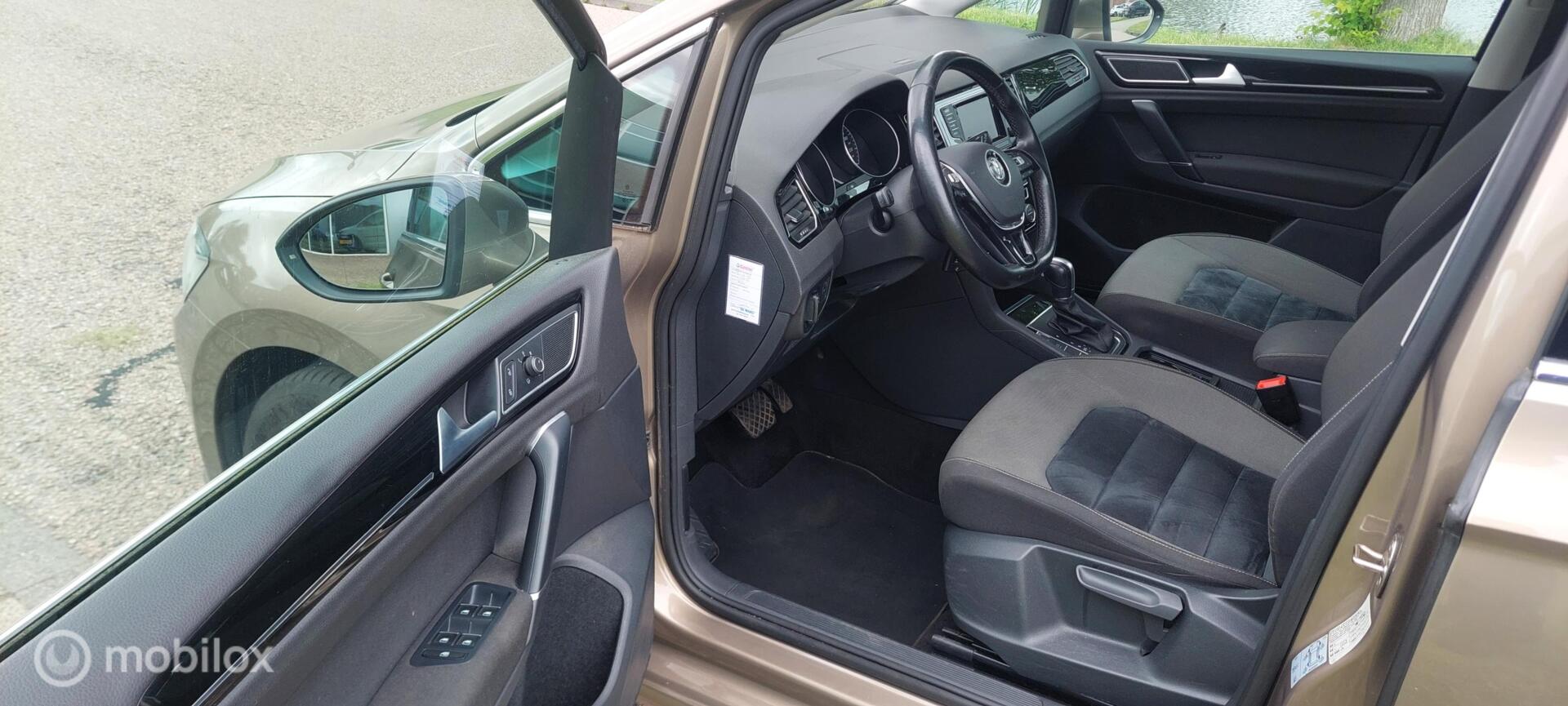 Foto van Volkswagen Golf Sportsvan