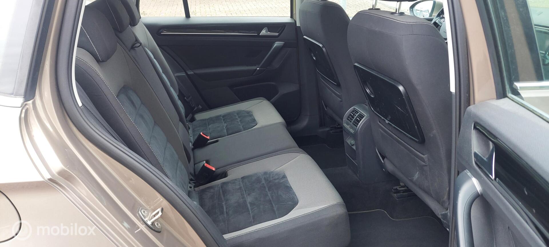 Foto van Volkswagen Golf Sportsvan