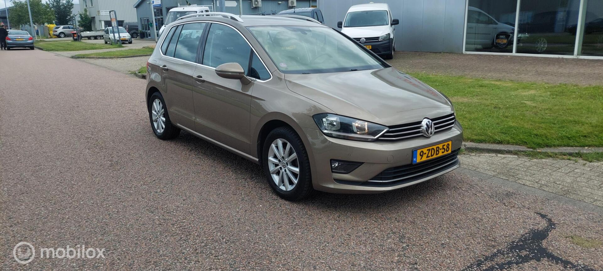 Foto van Volkswagen Golf Sportsvan