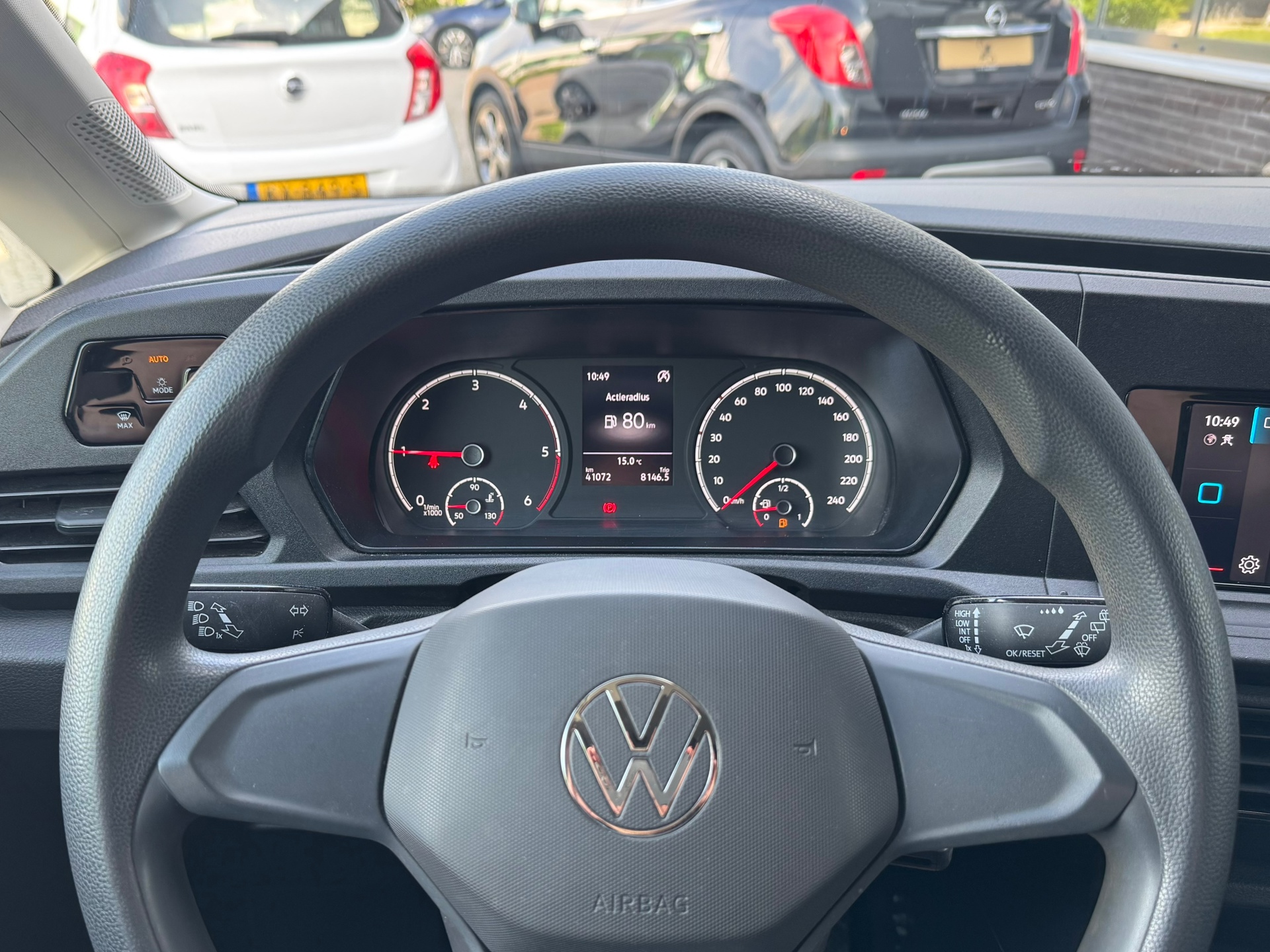 Foto van Volkswagen Caddy Modified Partition Wall