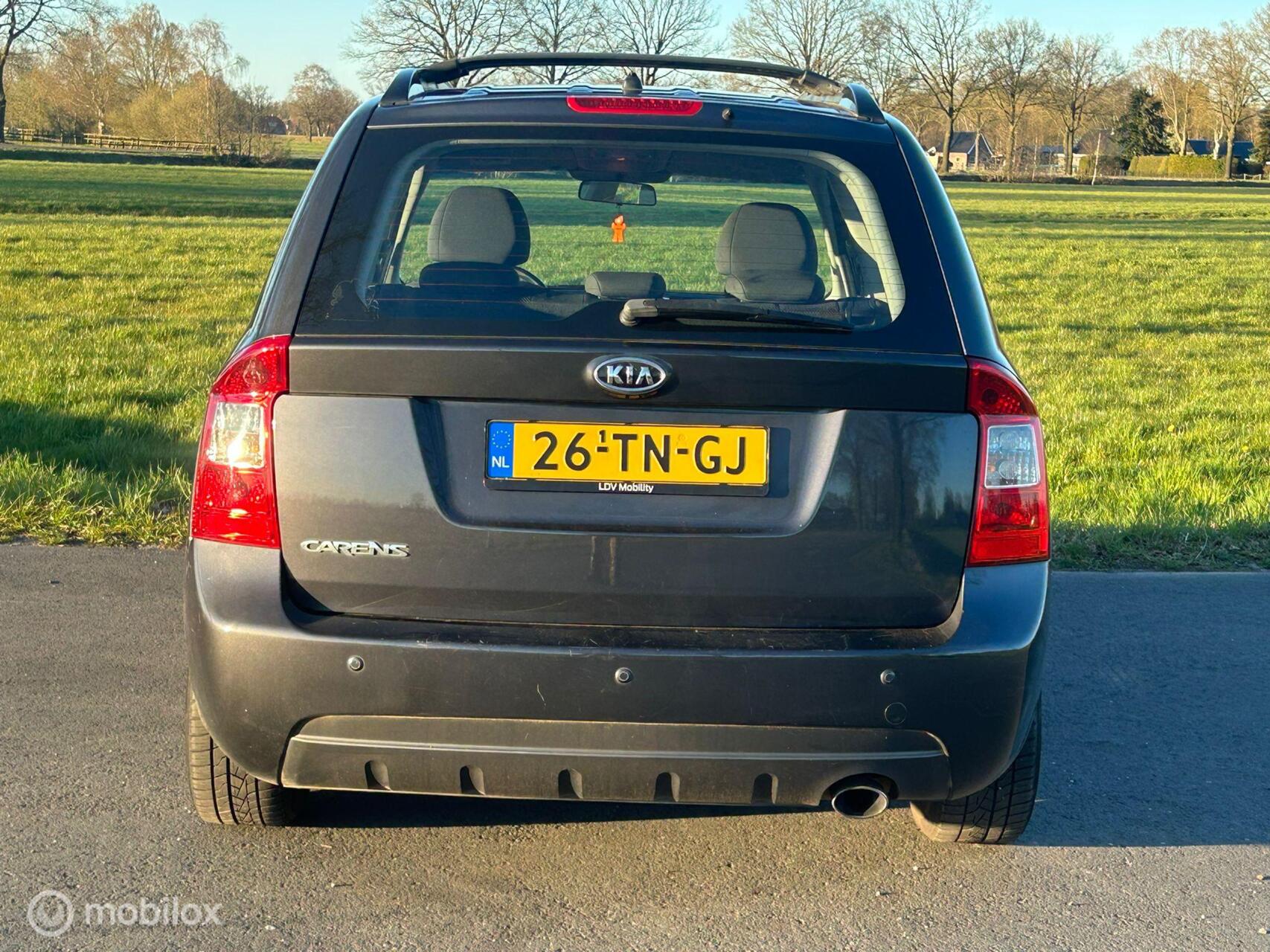 Foto van Kia Carens