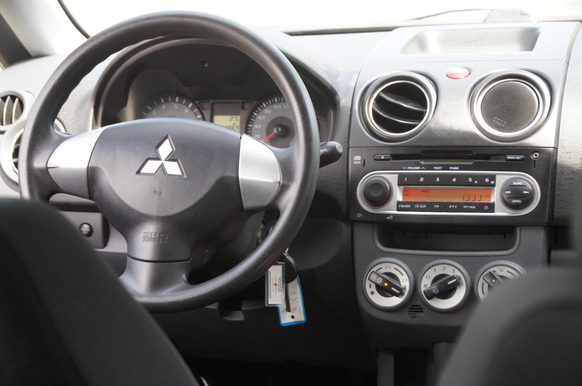 Foto van Mitsubishi Mitsubishi Colt