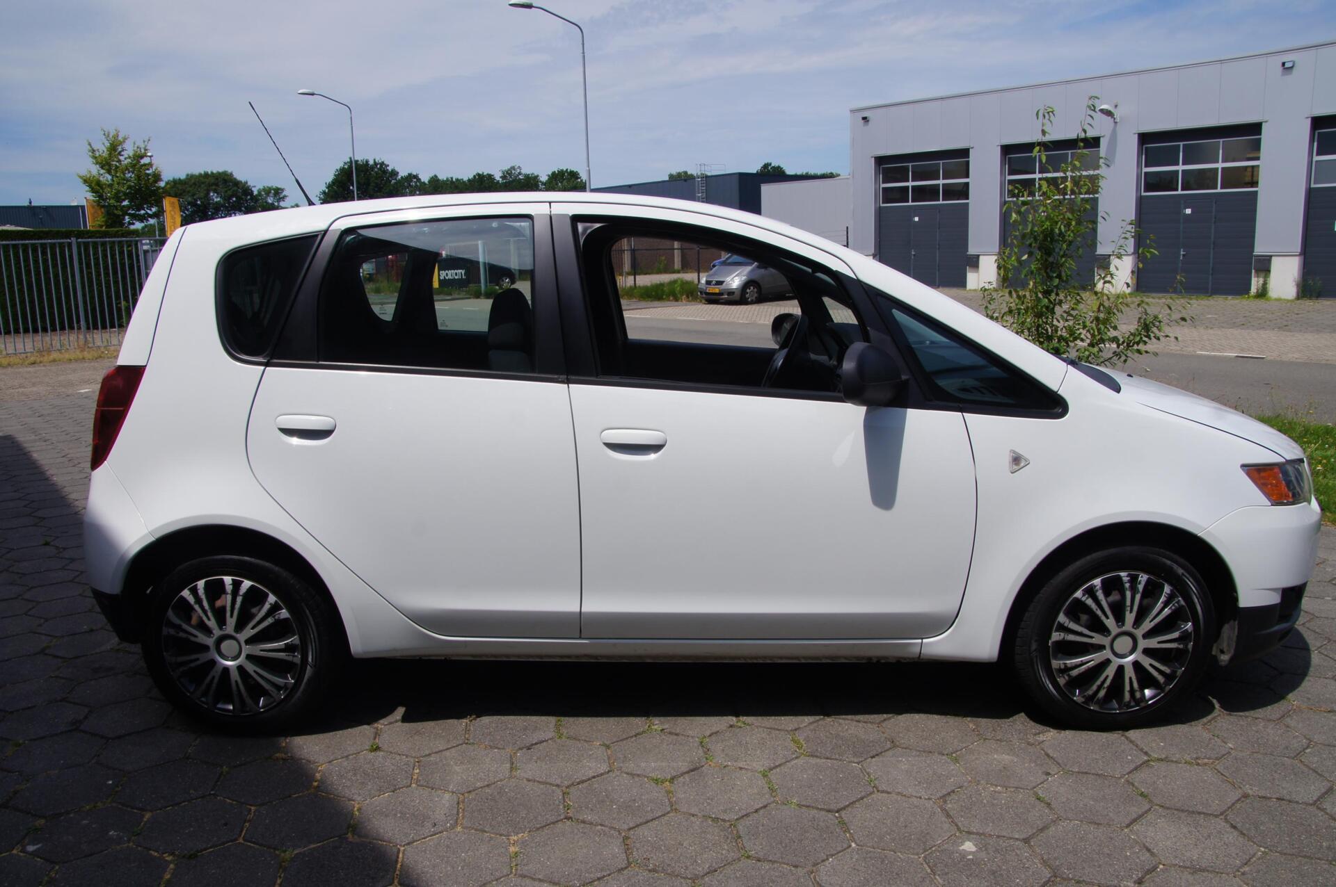 Foto van Mitsubishi Mitsubishi Colt