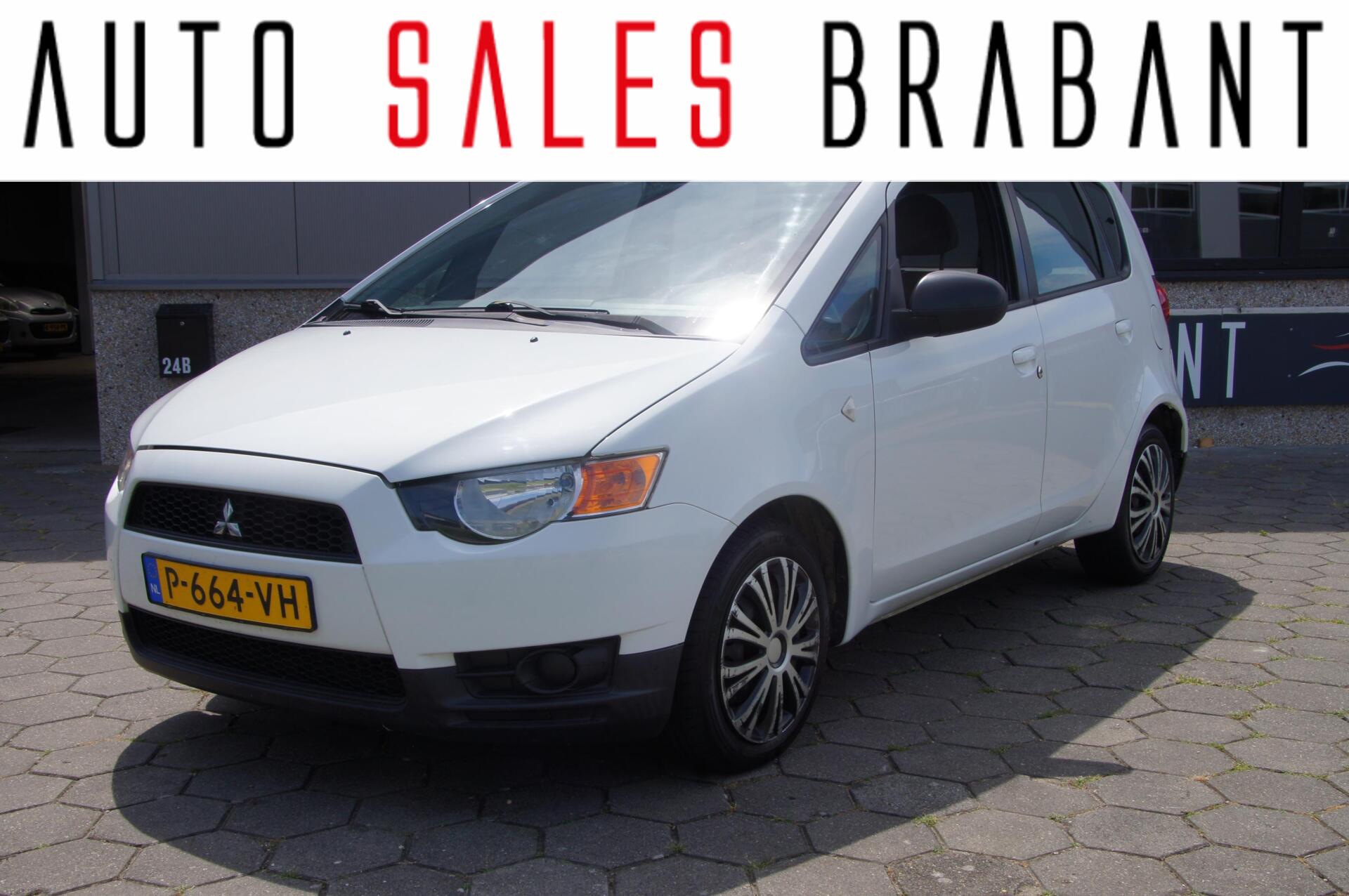 Mitsubishi Mitsubishi Colt 1.1 Edition One 2012 - voorkant