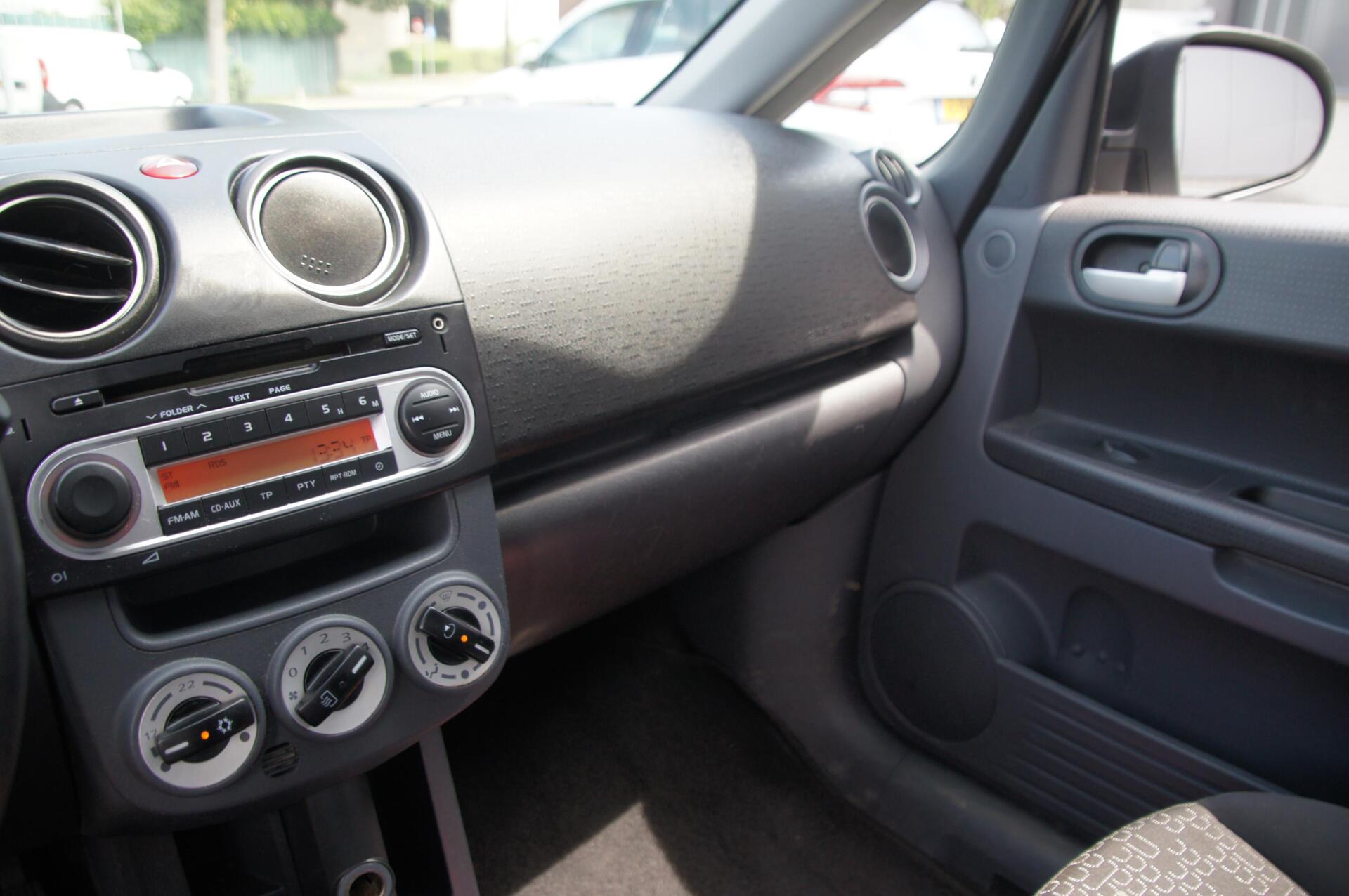 Foto van Mitsubishi Mitsubishi Colt