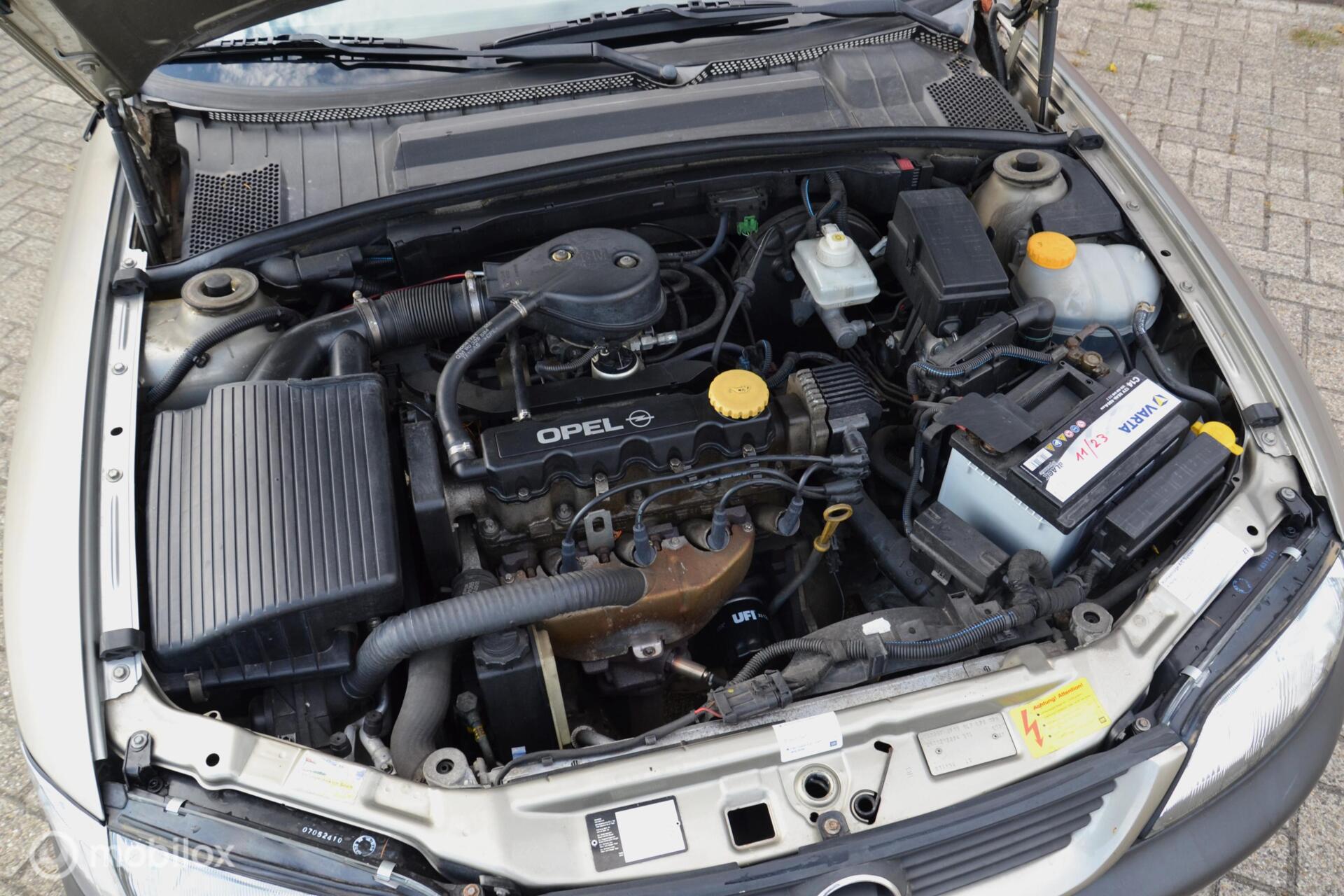 Foto van Opel Vectra-b