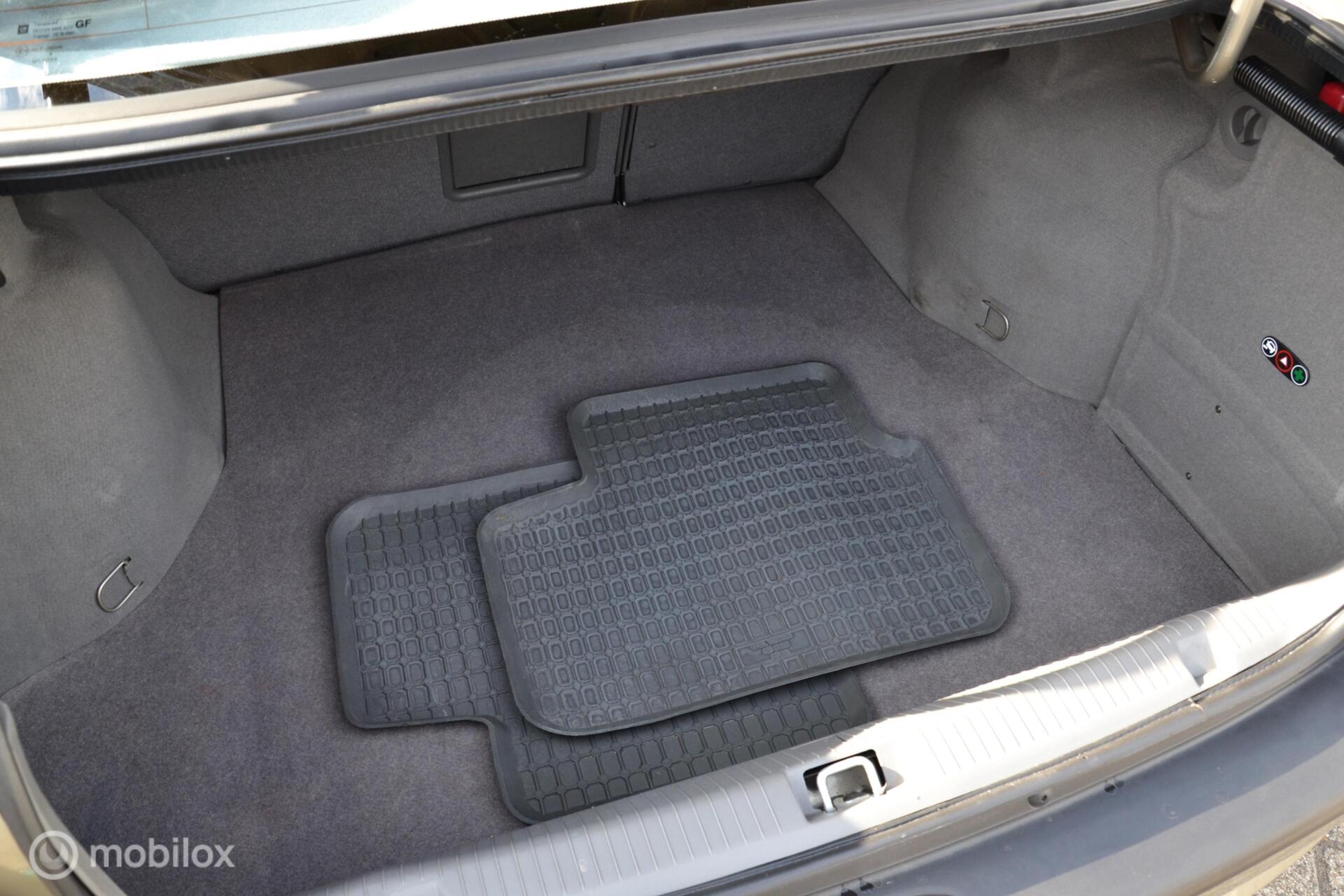 Foto van Opel Vectra-b