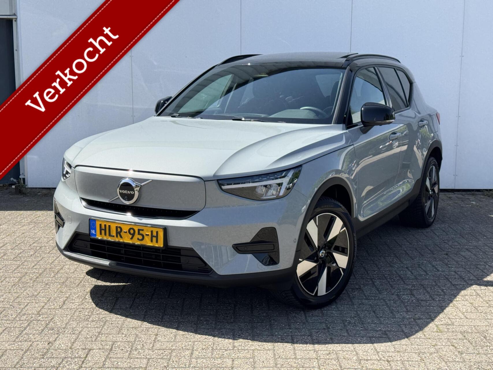 Foto van VOLVO EX40