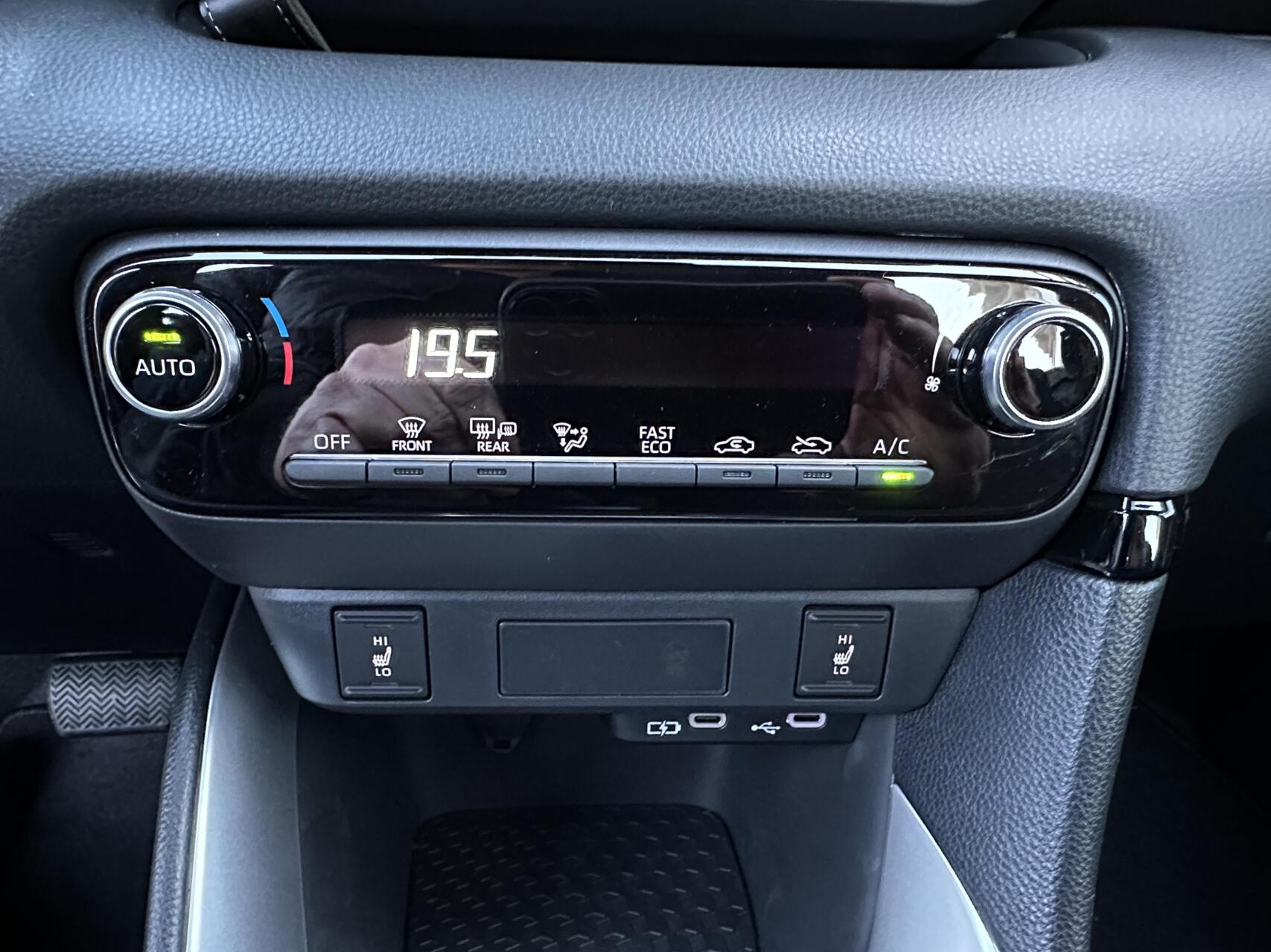 Foto van Mazda Mazda2 Hybrid