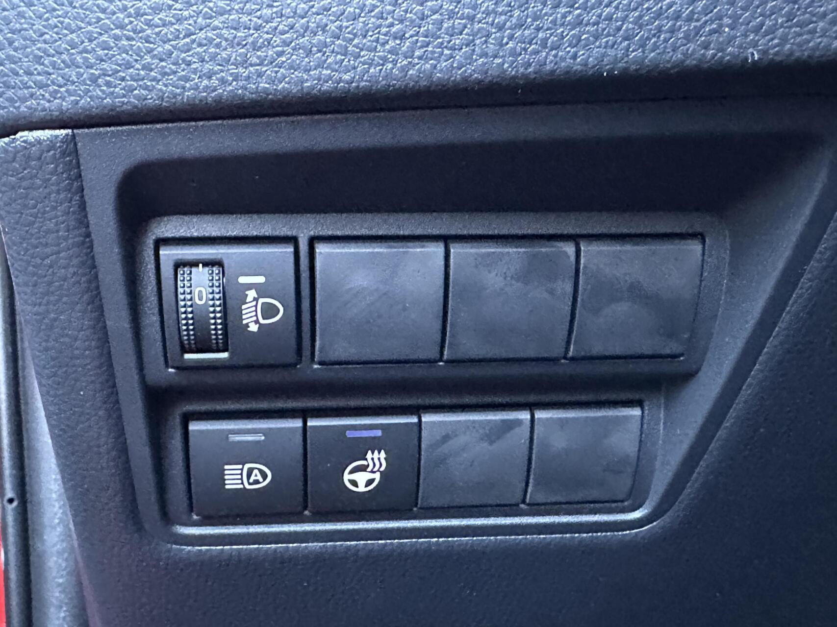 Foto van Mazda Mazda2 Hybrid
