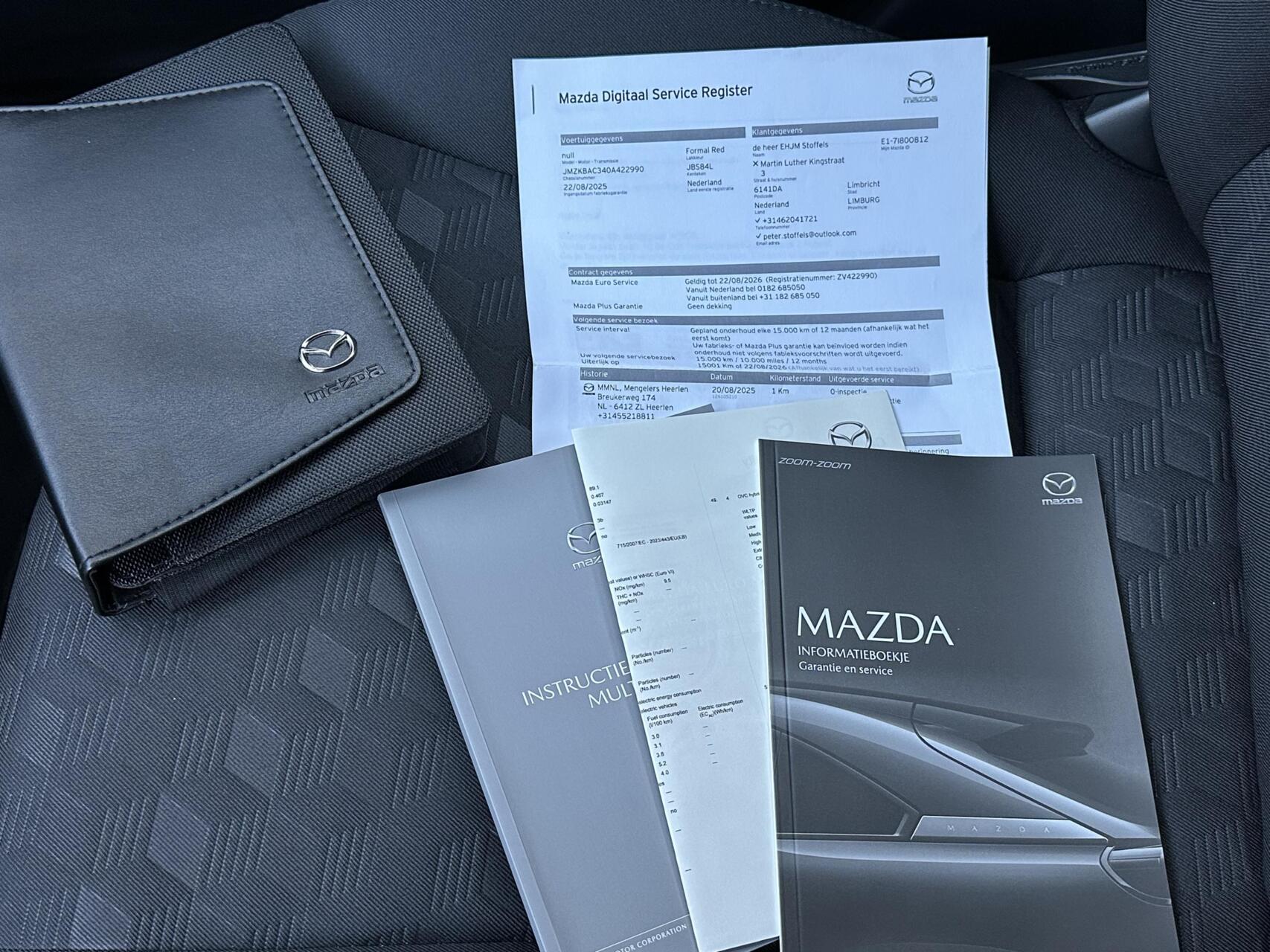 Foto van Mazda Mazda2 Hybrid