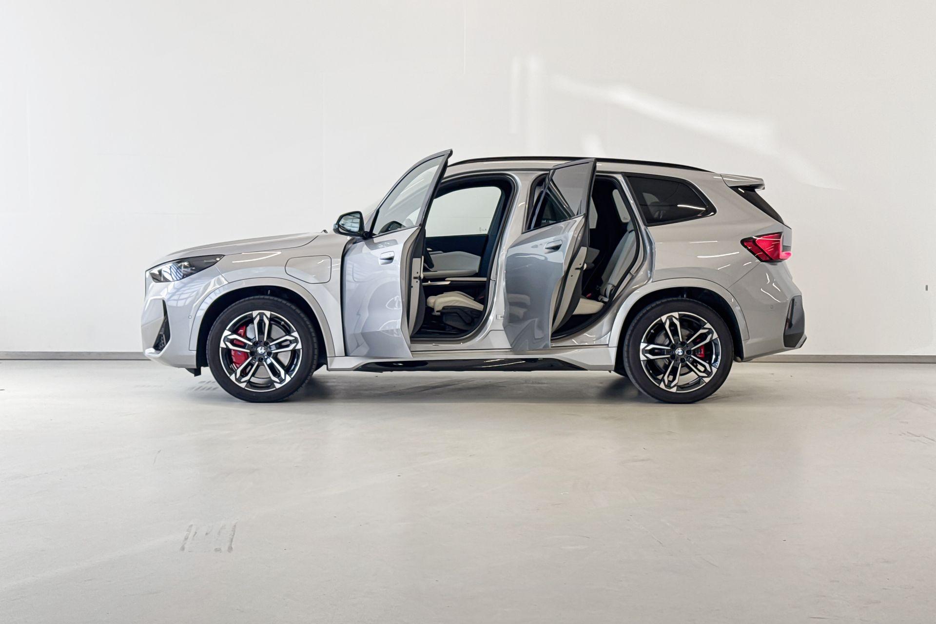 Foto van BMW X1 Xdrive25e