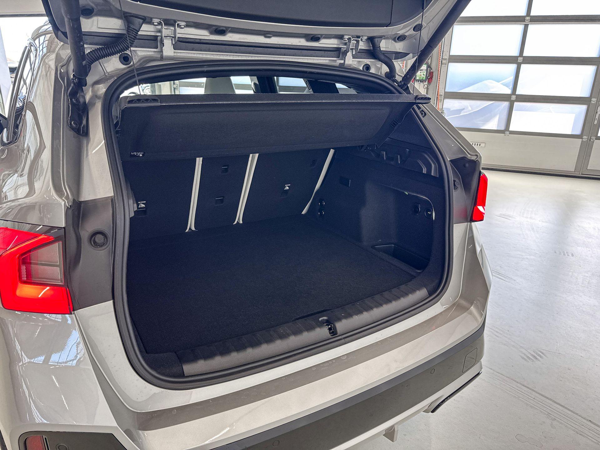 Foto van BMW X1 Xdrive25e