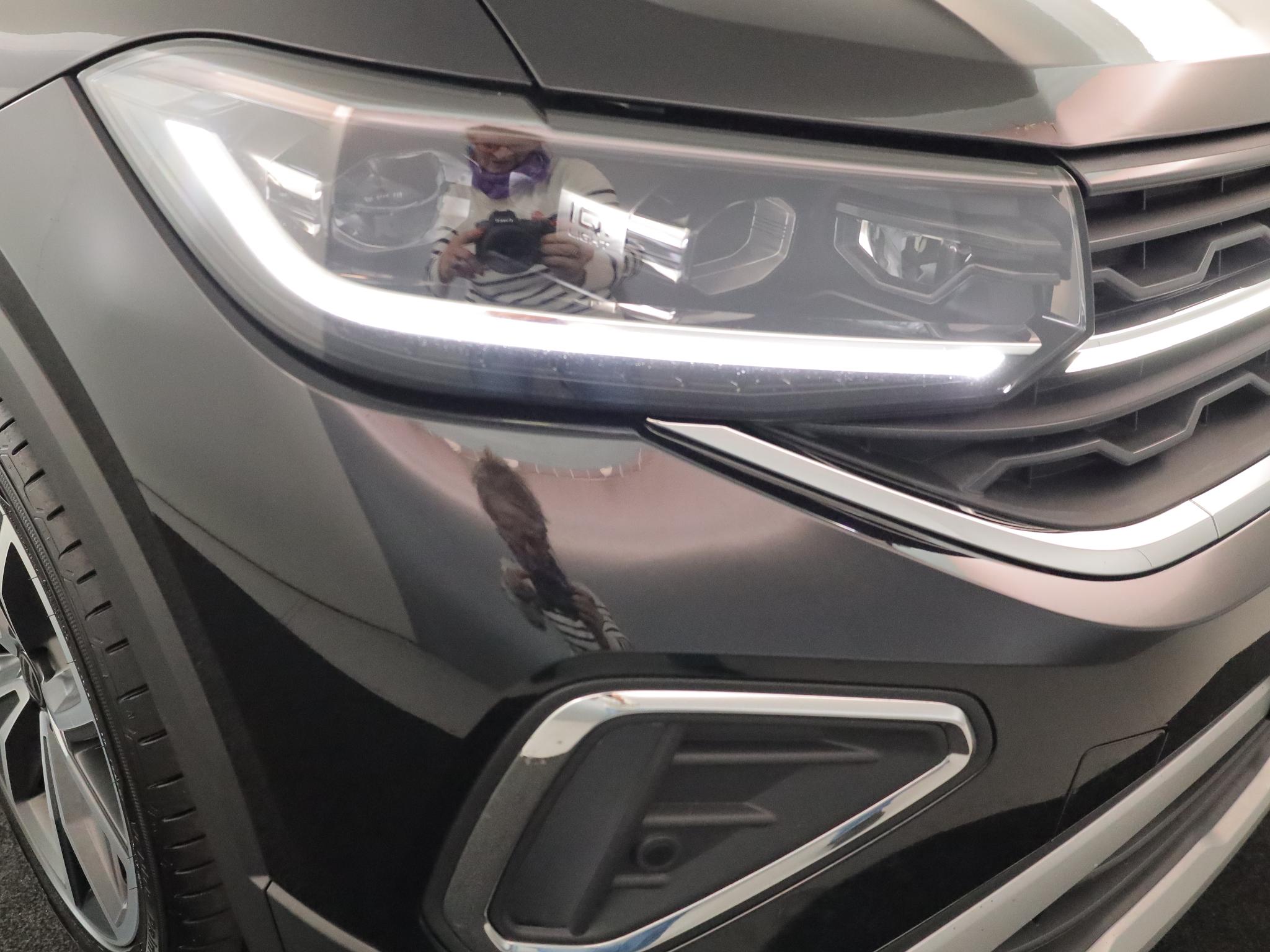 Foto van Volkswagen T-cross