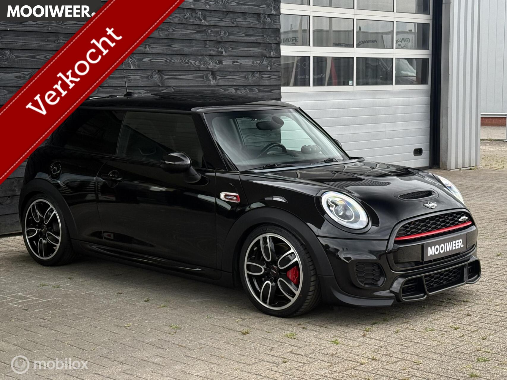 Foto van MINI JOHN COOPER WORKS