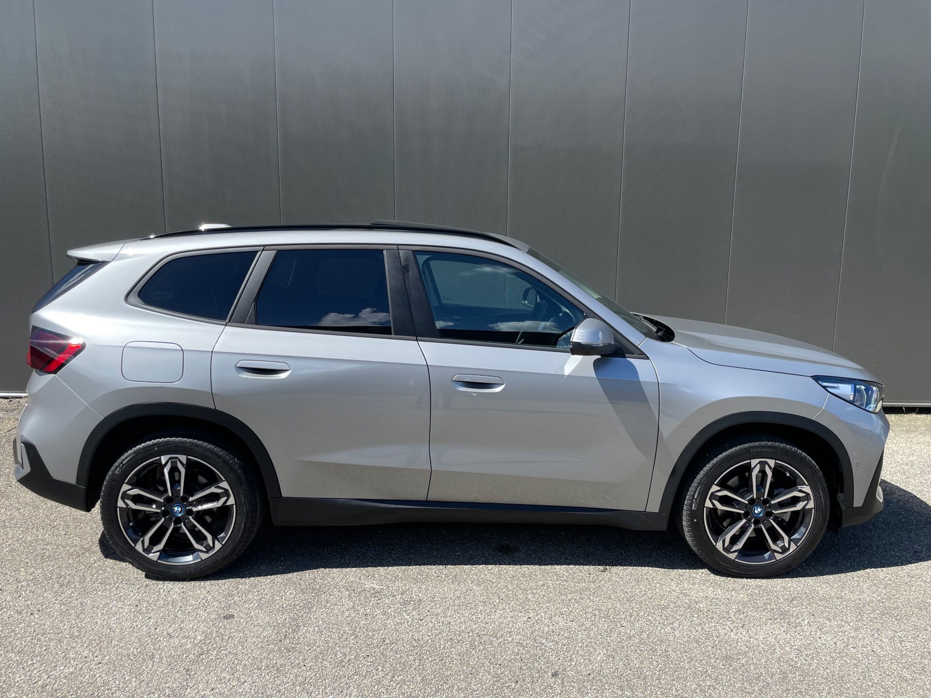 Foto van BMW X1 Xdrive25e