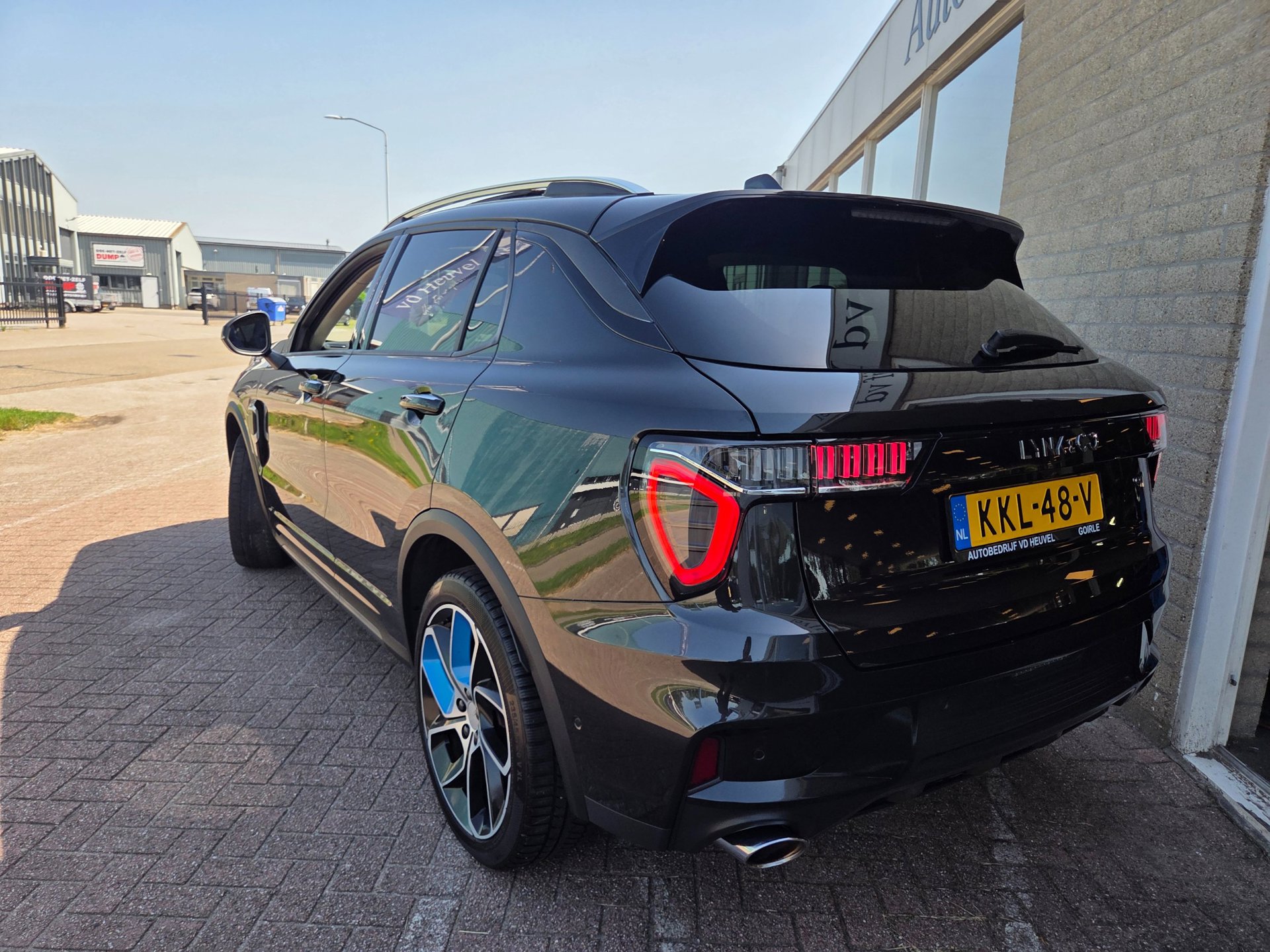 Foto van Lynk&co LYNK & Co 01
