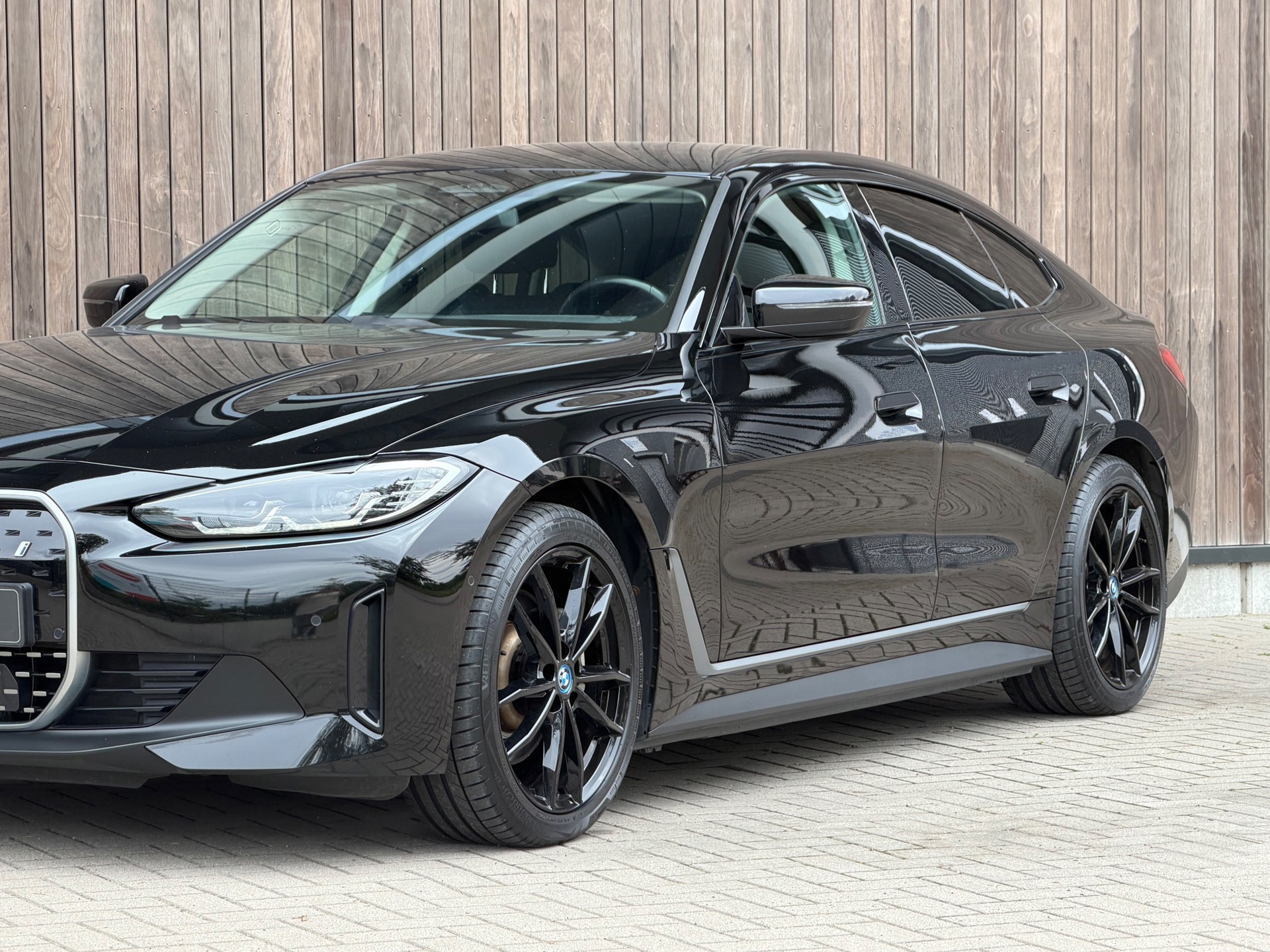 Foto van BMW I4