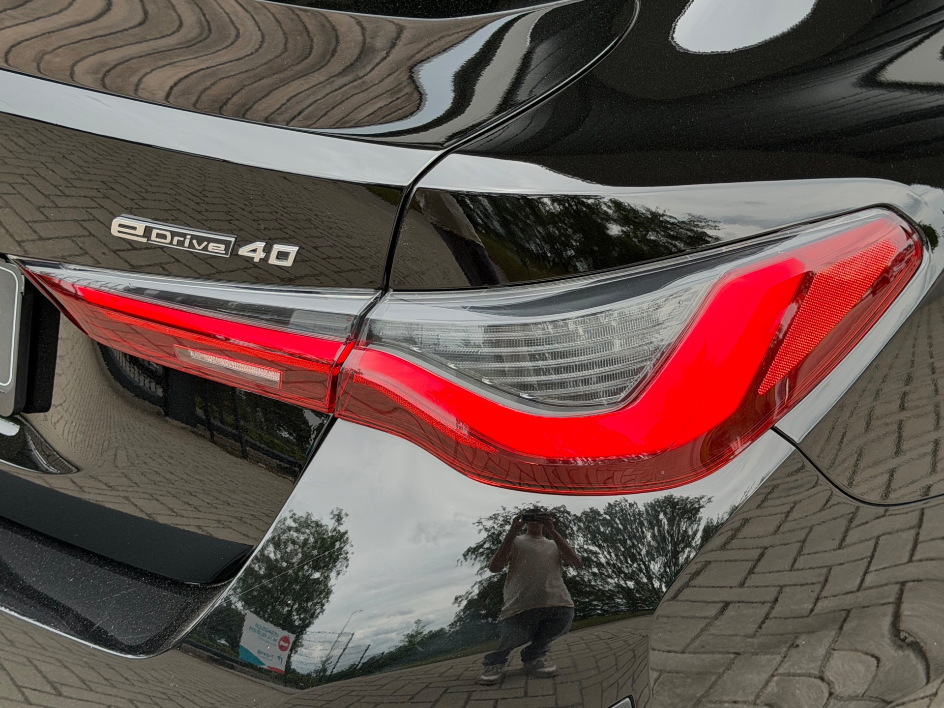 Foto van BMW I4