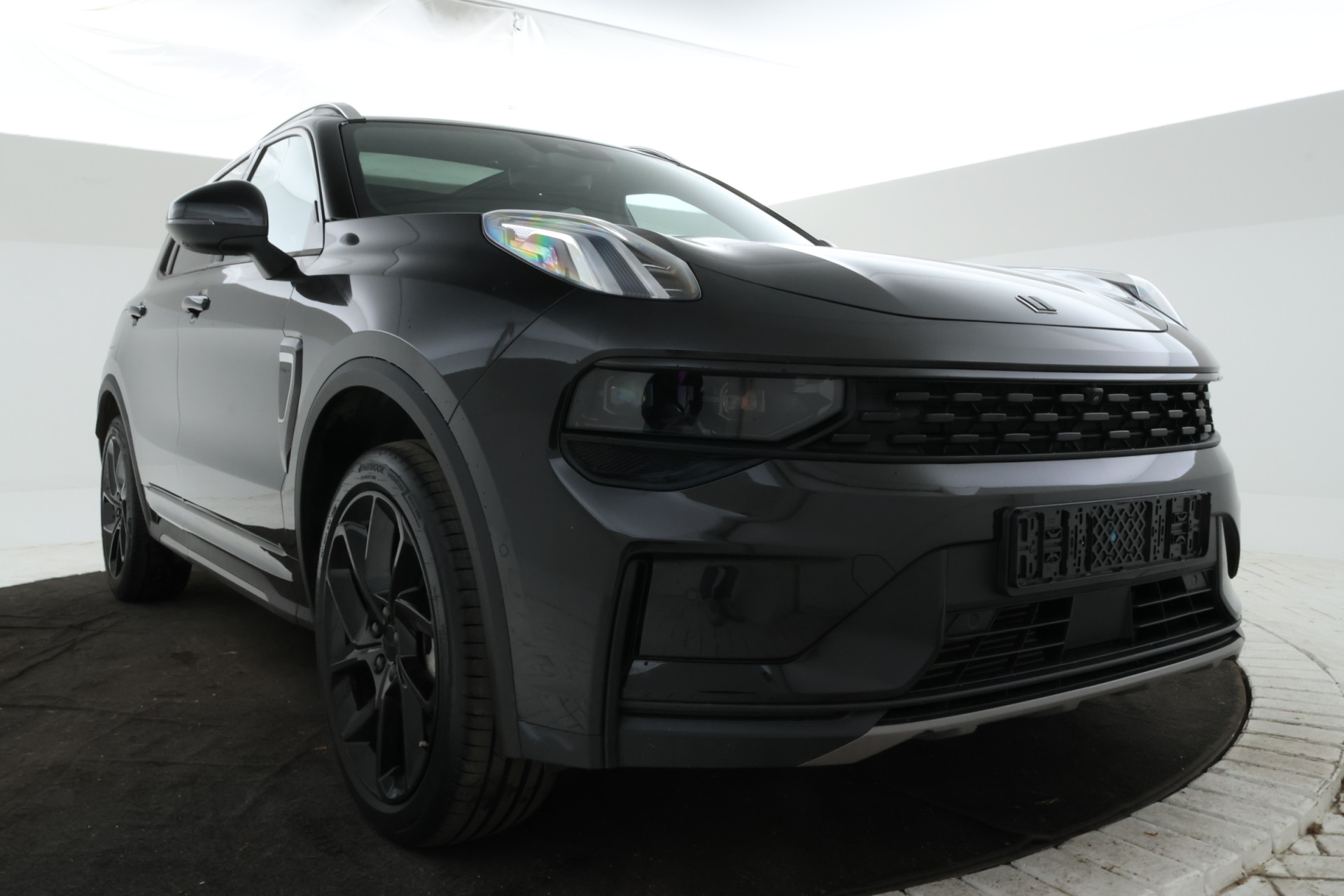 Foto van Lynk&co LYNK & Co 01