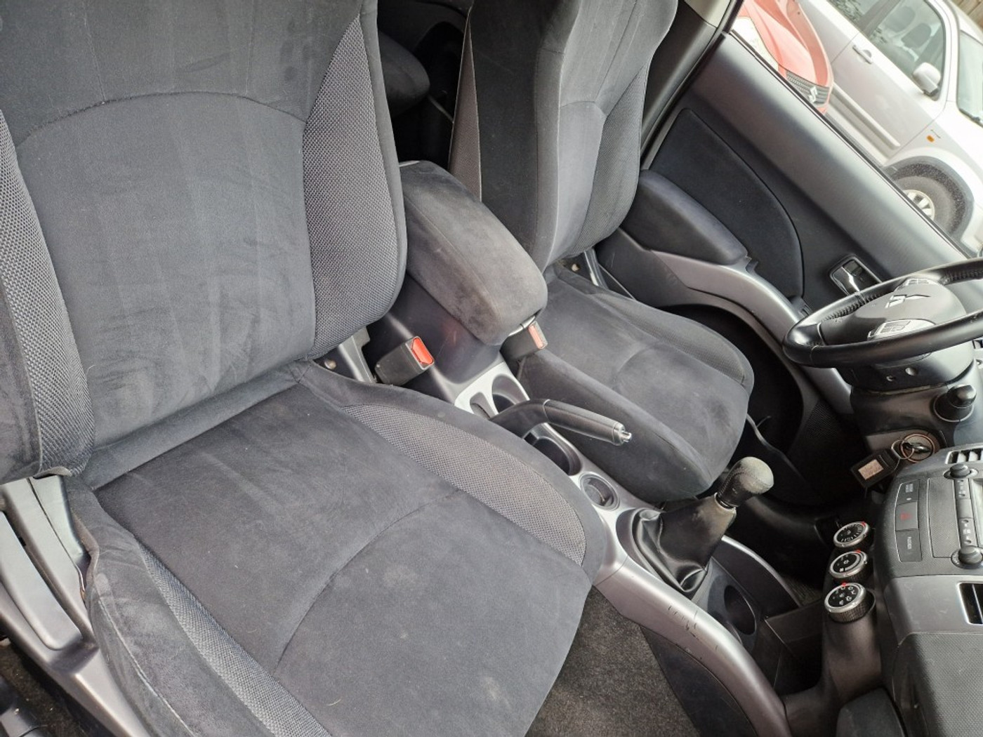 Foto van Mitsubishi Mitsubishi Outlander