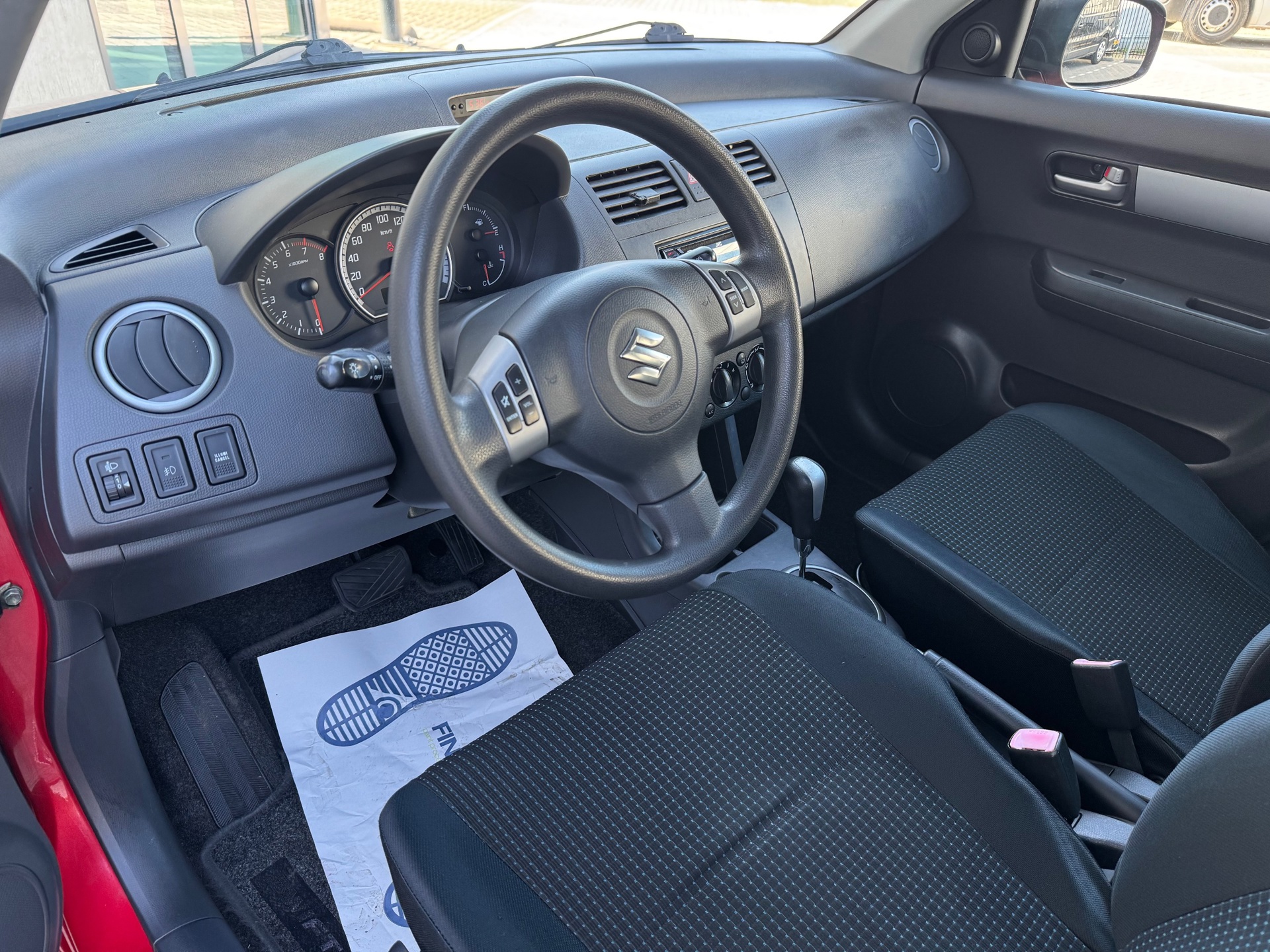 Foto van Suzuki Swift