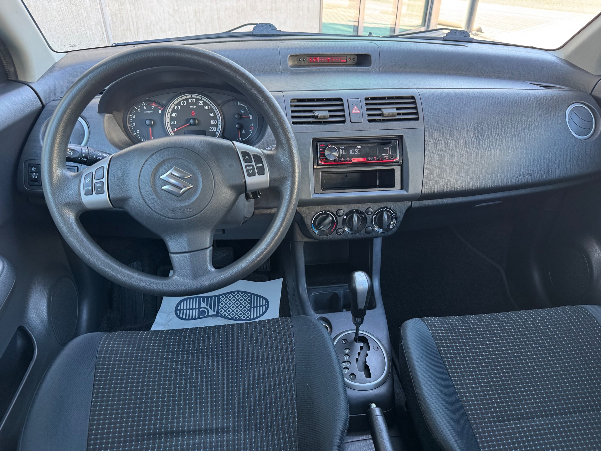 Foto van Suzuki Swift