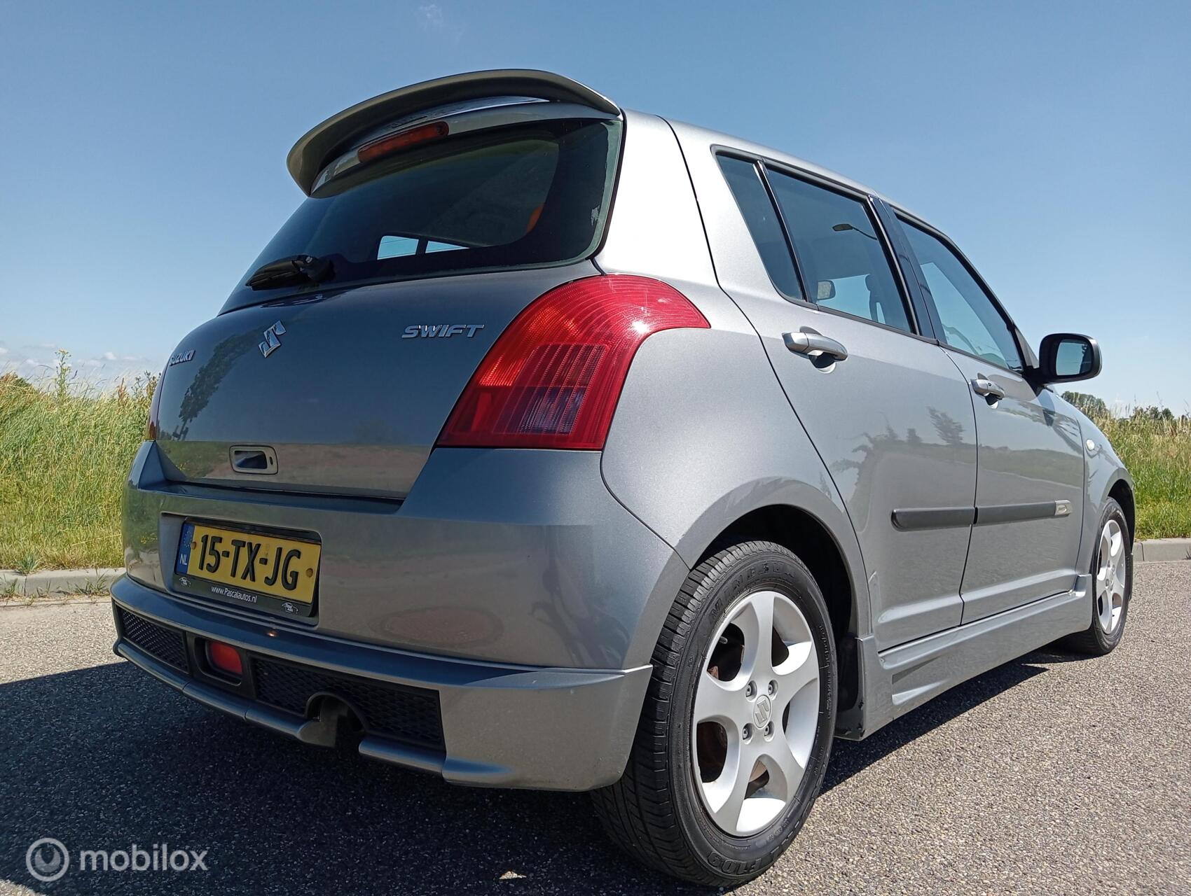 Foto van Suzuki Swift