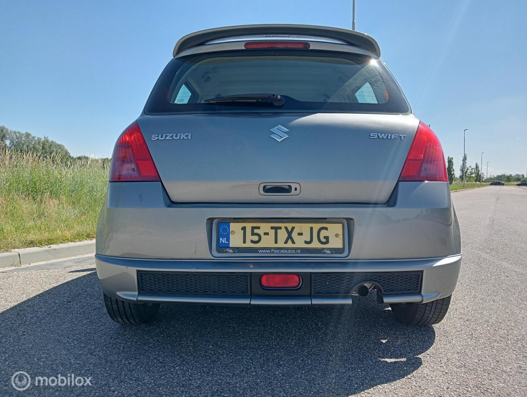 Foto van Suzuki Swift