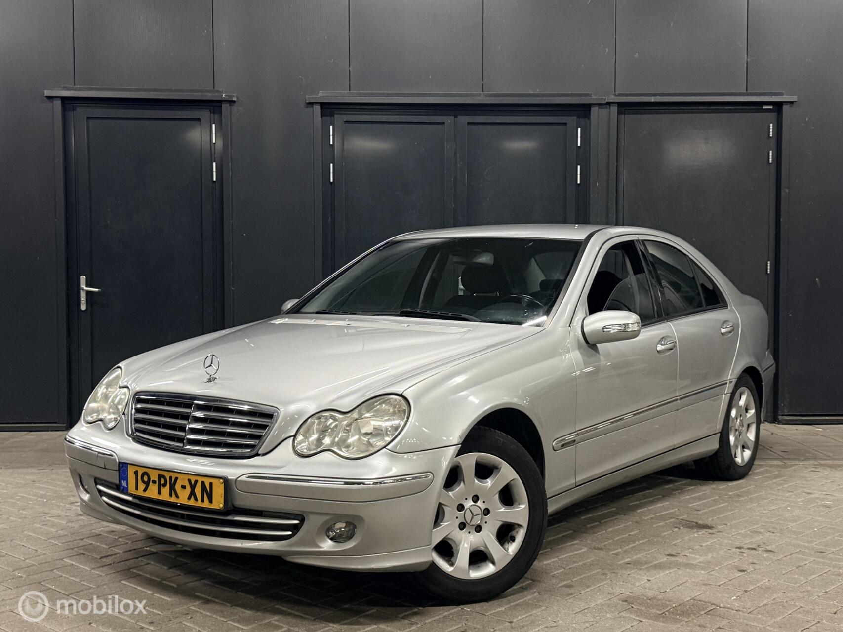 Mercedes-Benz C 180 Kompressor 180 K. Elegance 2004 - voorkant