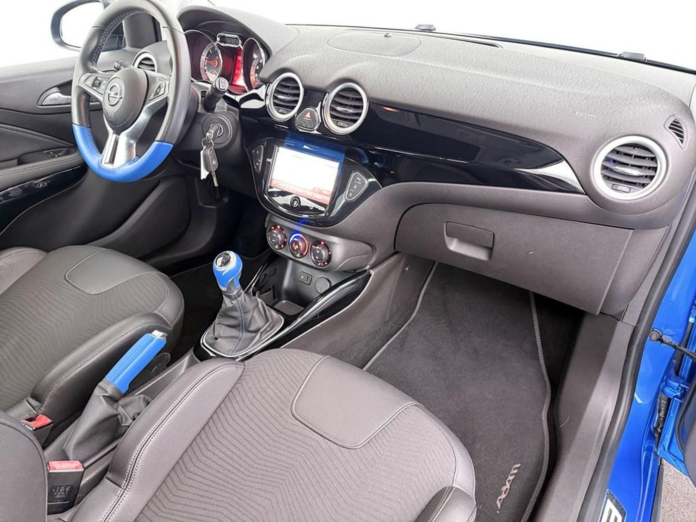 Foto van Opel Adam