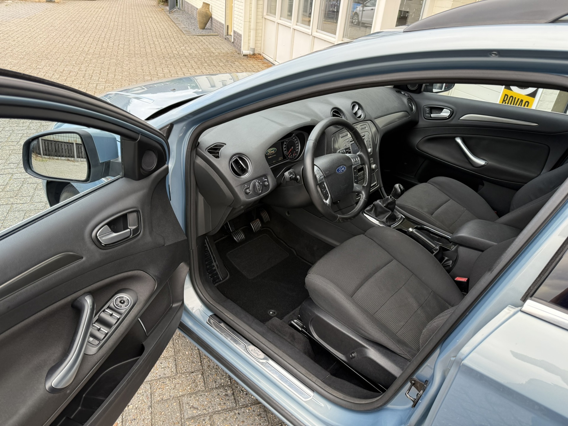 Foto van Ford Mondeo