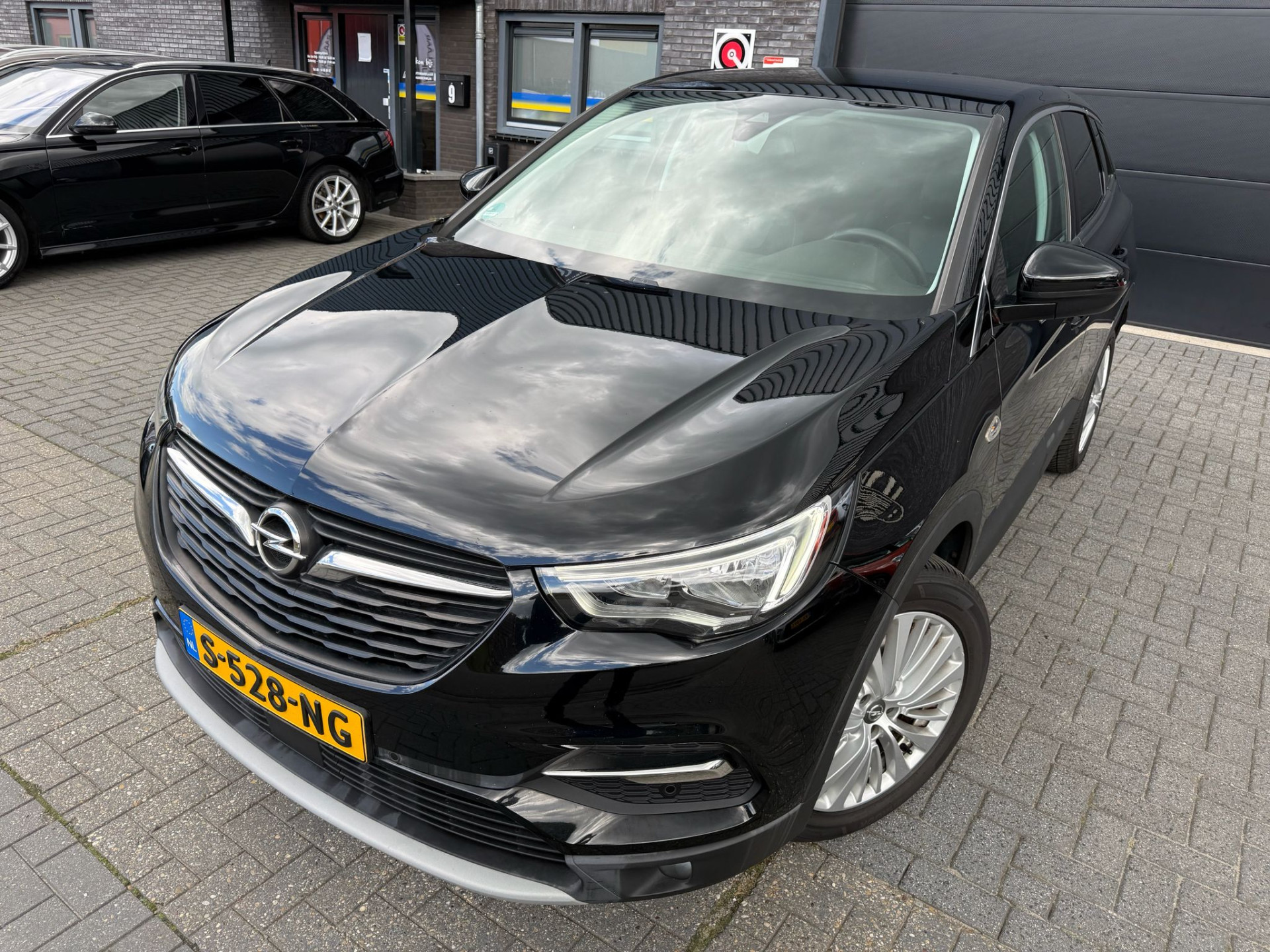 Foto van Opel Grandland