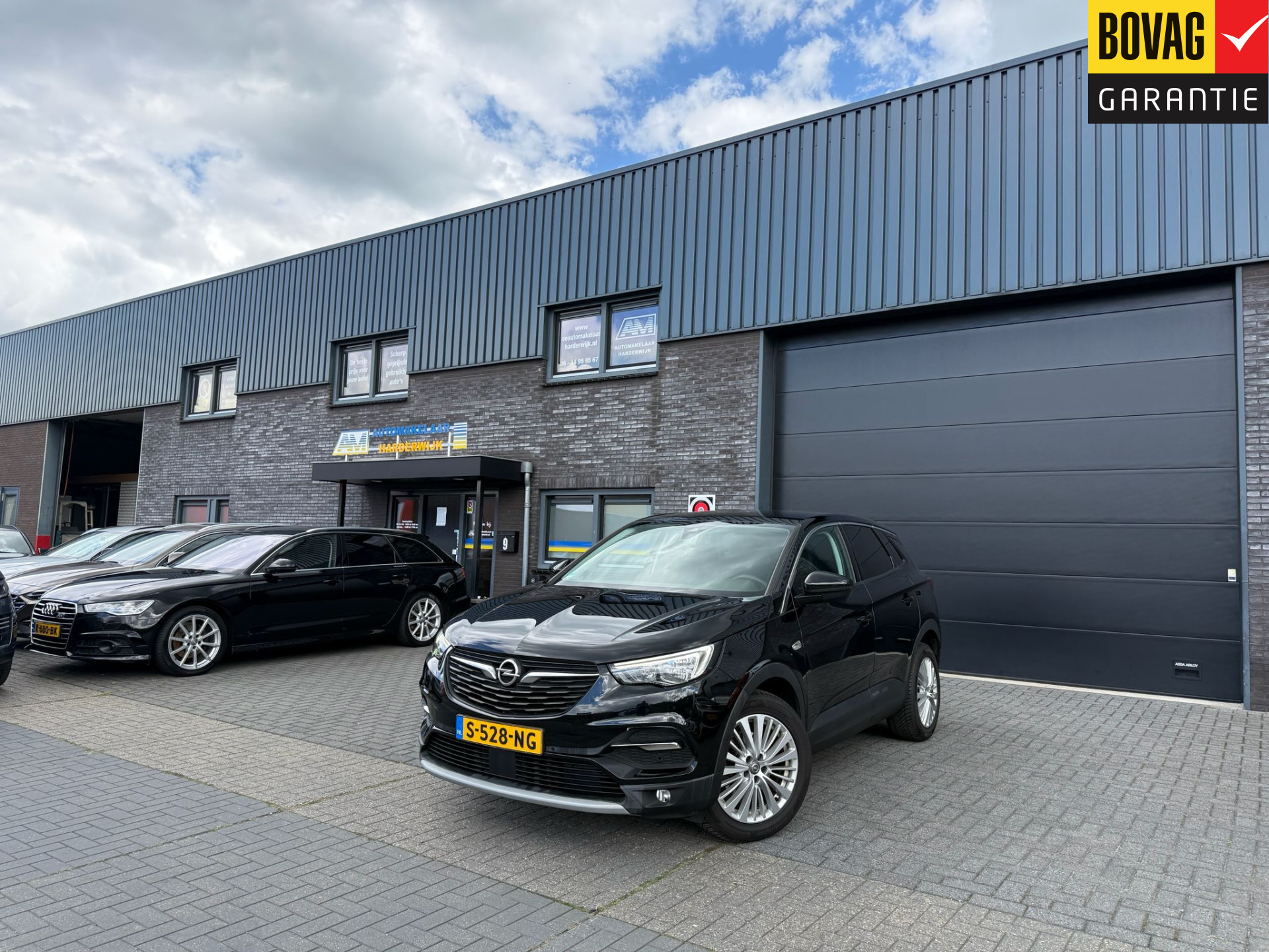 Opel Grandland 1.2 Turbo Innovation 2018 - voorkant