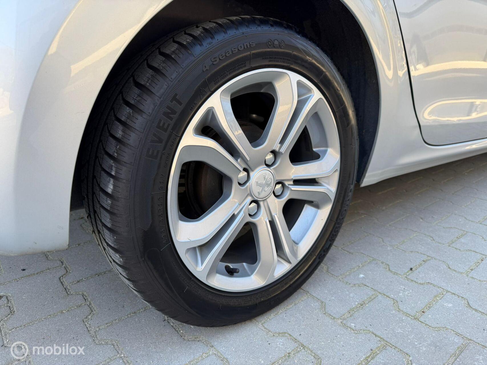 Foto van Peugeot 208