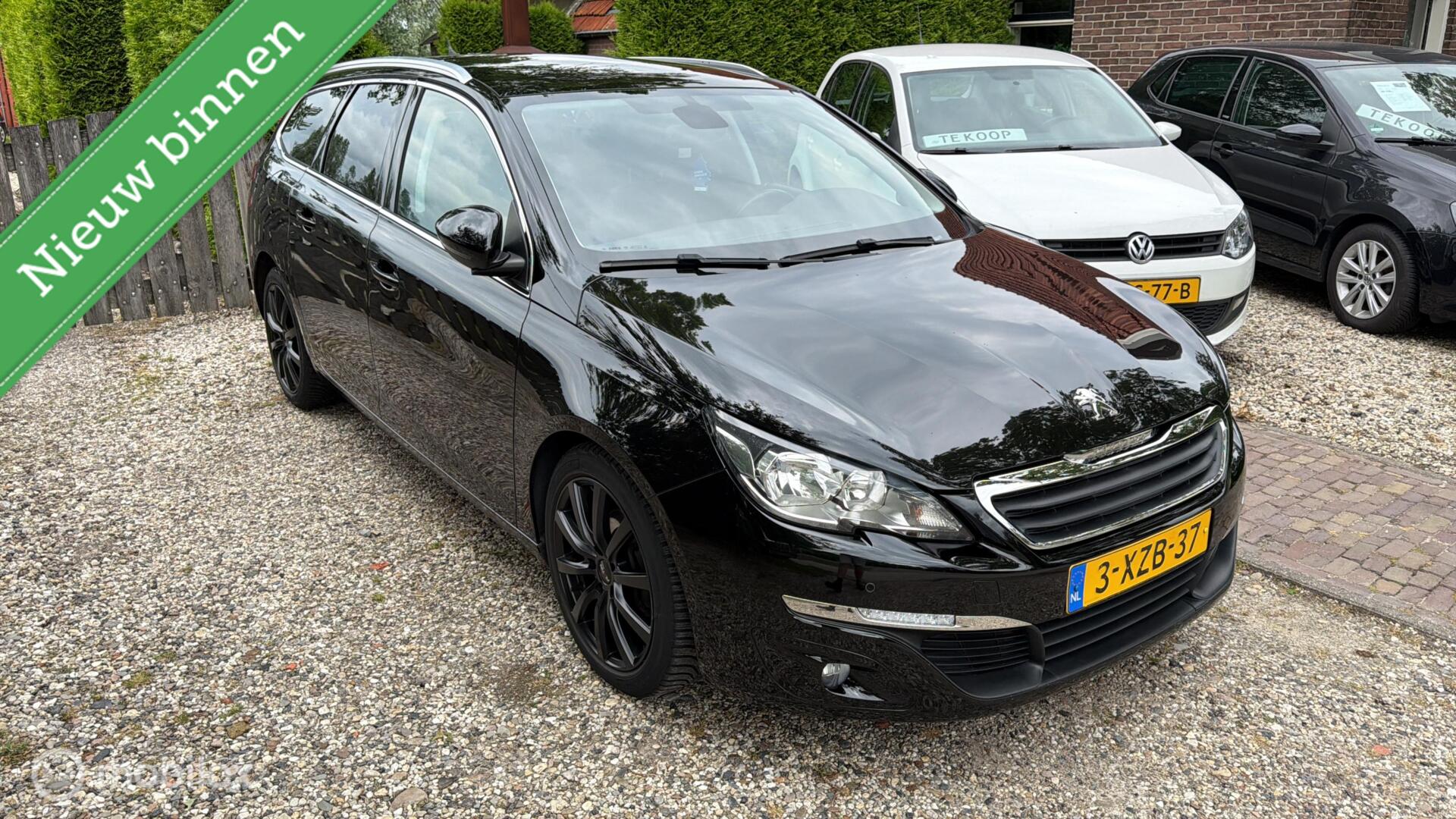 Peugeot 308 SW 1.2 e-THP Blue Lease Executive 2014 - voorkant