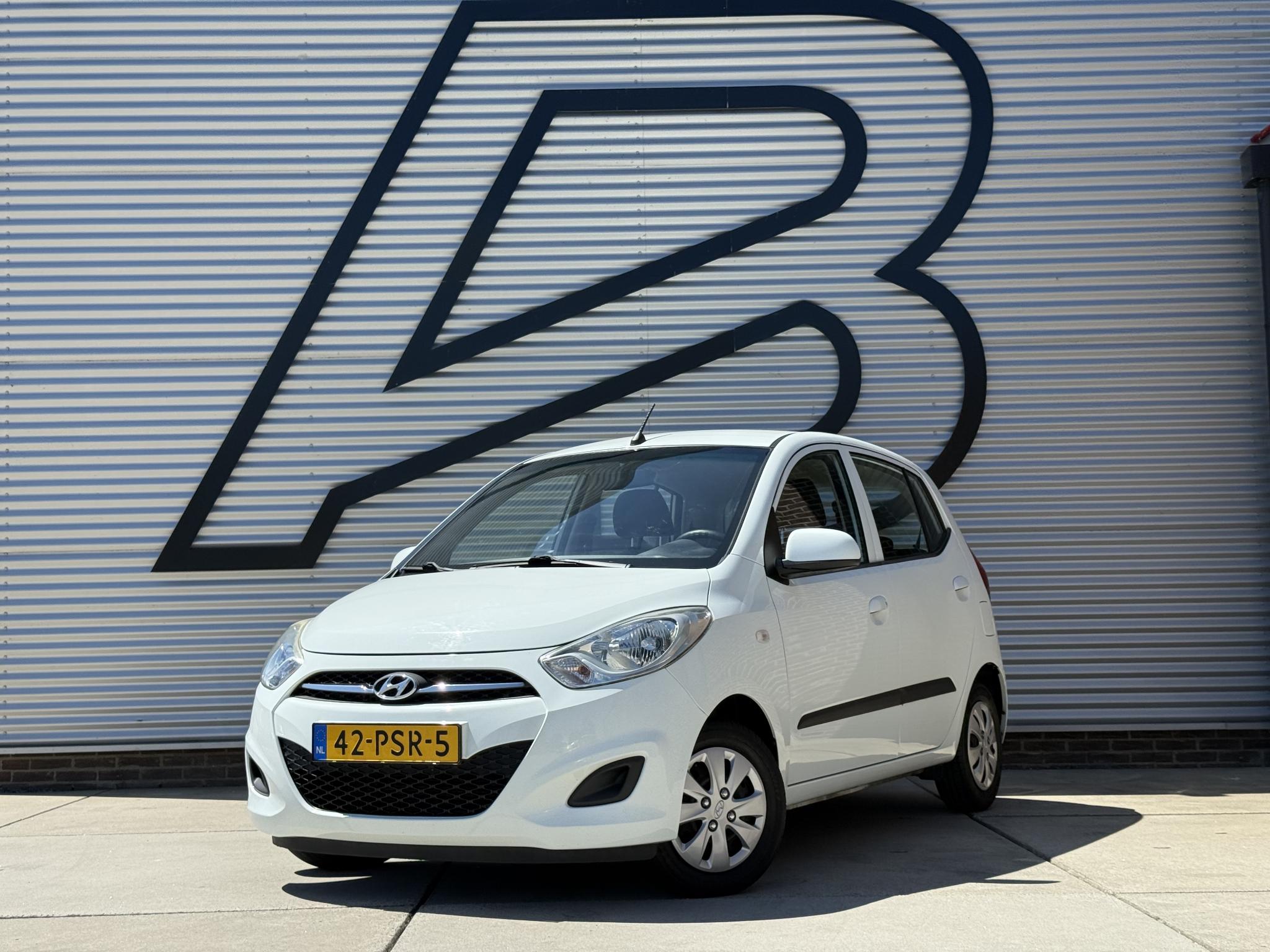 Hyundai I 10 1.2 i-Drive Cool 2011 - voorkant