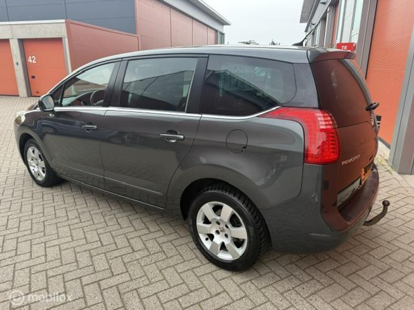 Foto van Peugeot 5008