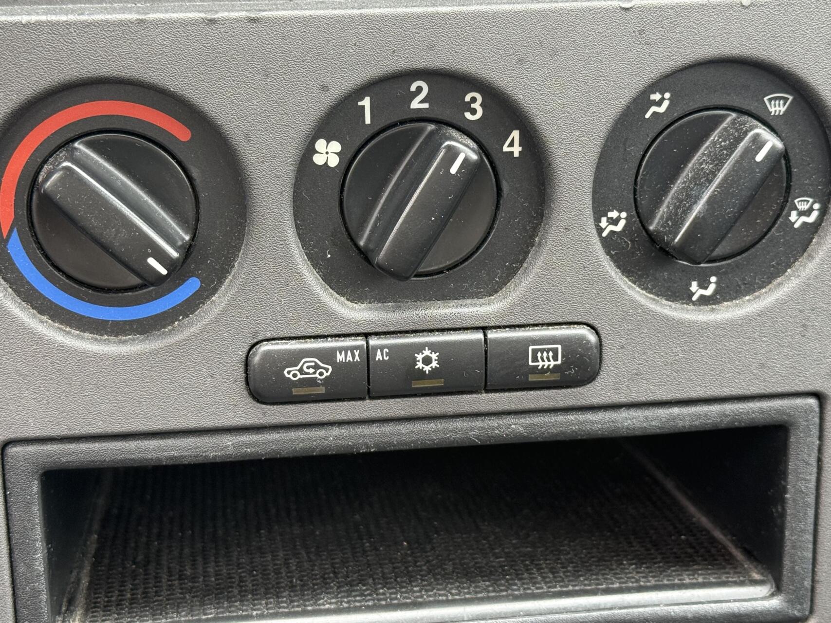 Foto van Opel Astra-g-caravan