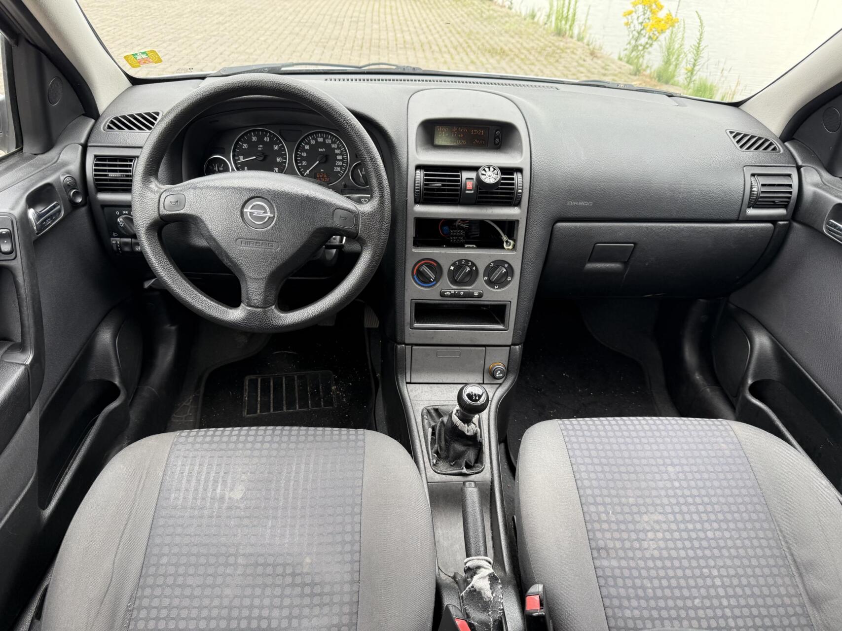 Foto van Opel Astra-g-caravan
