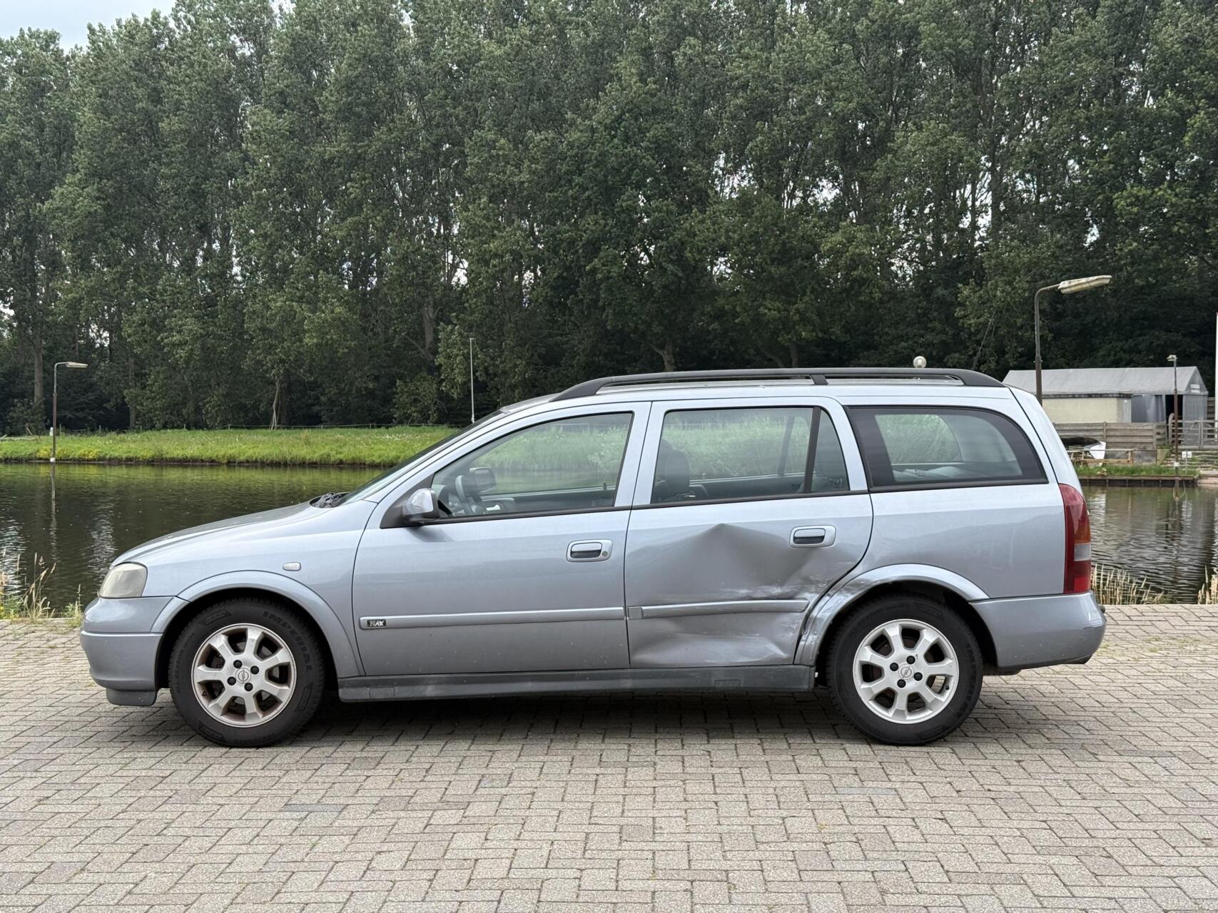 Foto van Opel Astra-g-caravan