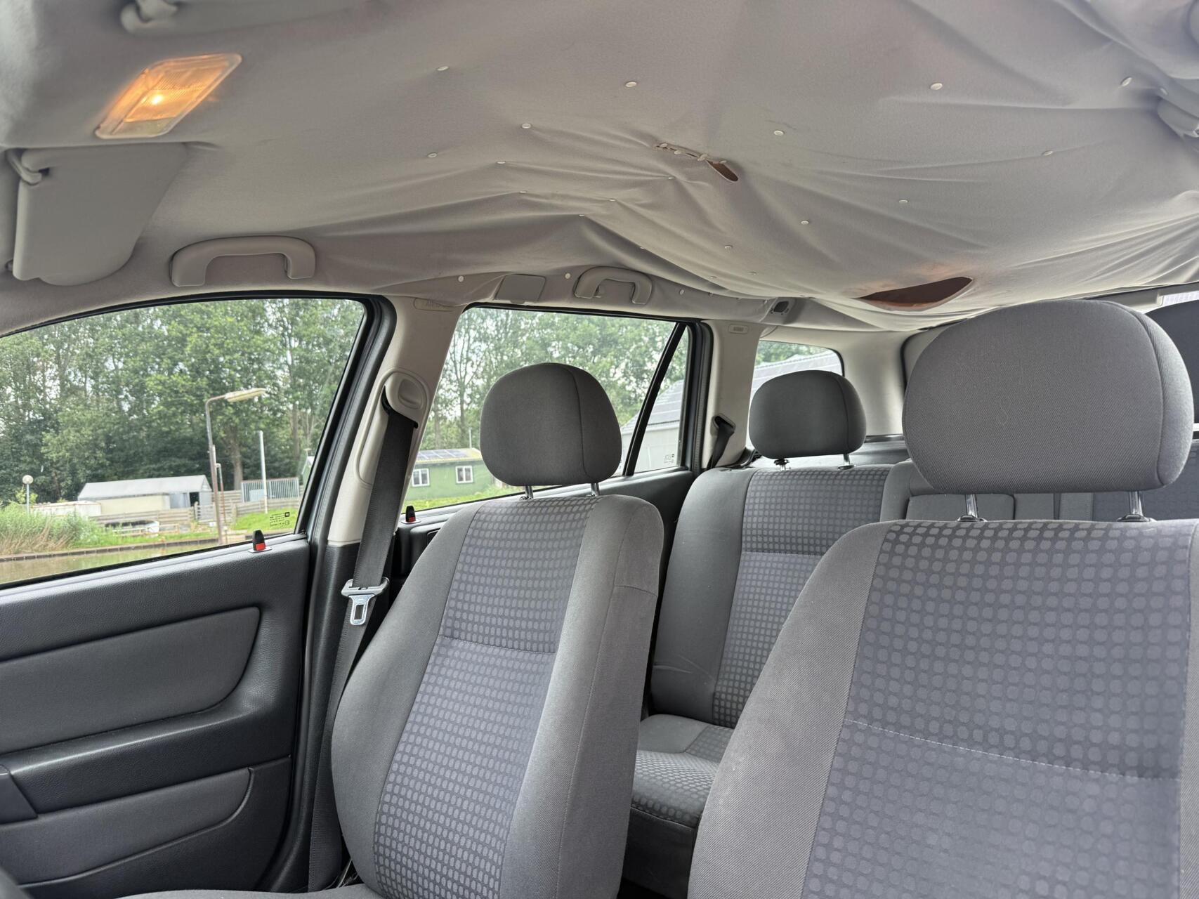 Foto van Opel Astra-g-caravan