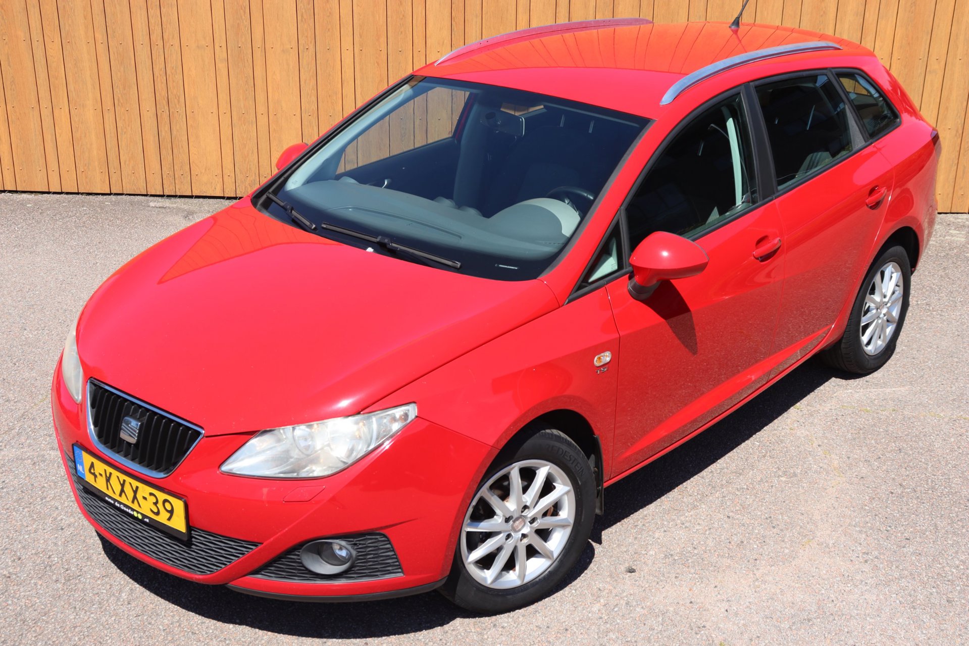 Foto van Seat Ibiza ST